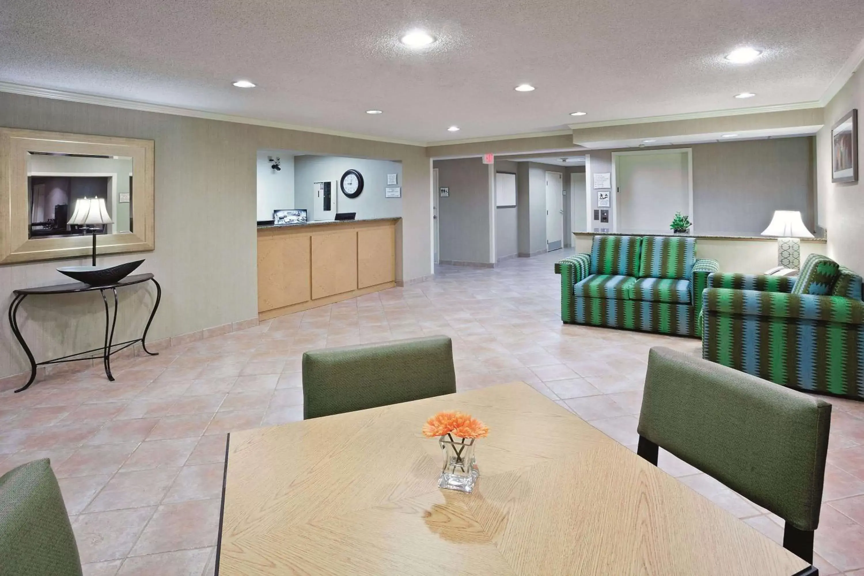 Lobby or reception in La Quinta by Wyndham Mansfield OH Lobby or reception in La Quinta by Wyndham Mansfield OH