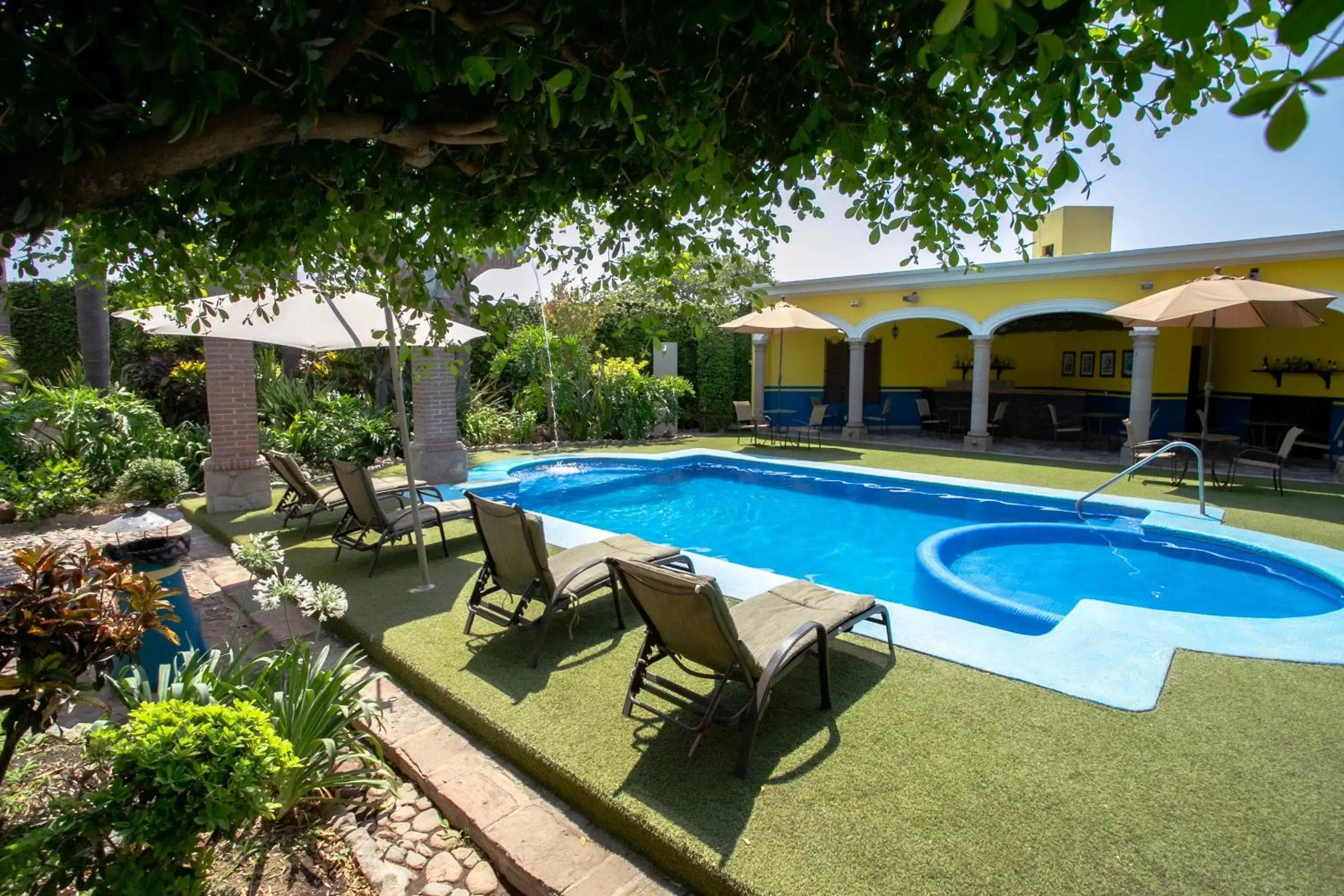 Patio, Swimming Pool in La Casa de los Patios Hotel & Spa