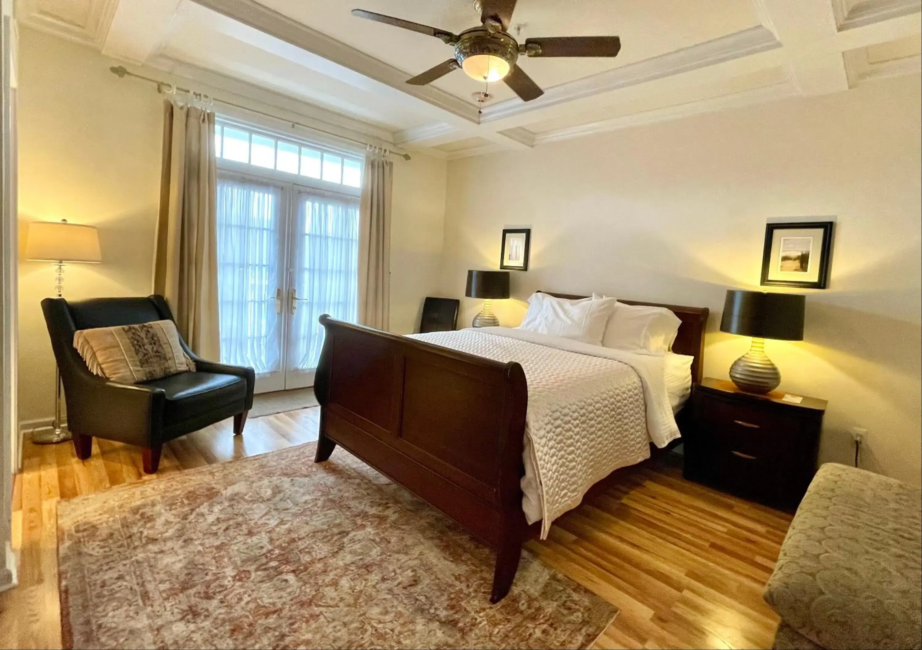 Queen Room with Balcony (202) in Inn on Main Hotel Queen Room with Balcony (202) in Inn on Main Hotel