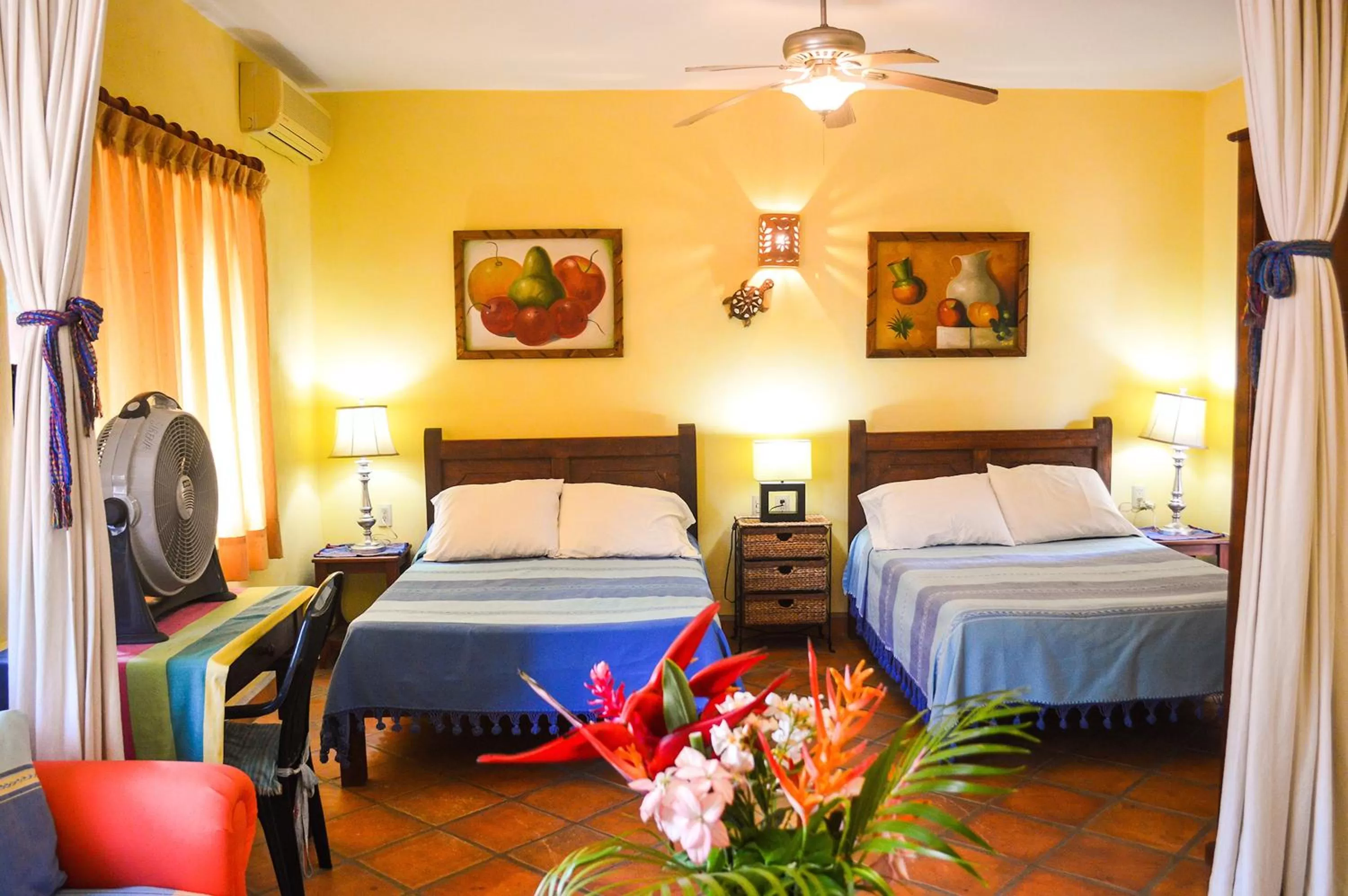 Bedroom, Bed in Hotel Casamar Suites