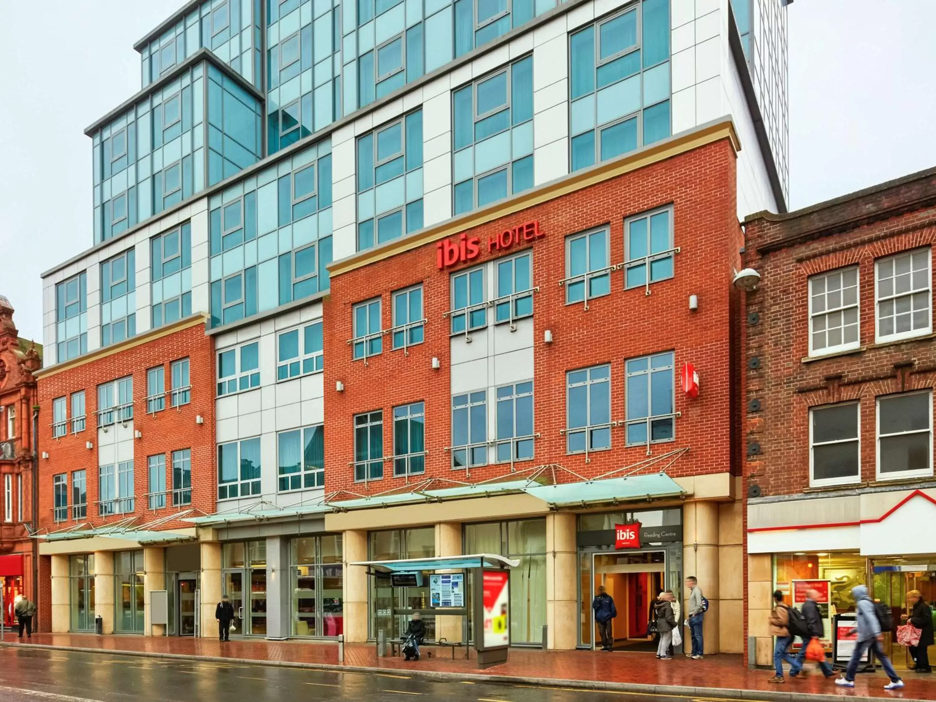 Property building in ibis Reading Centre Property building in ibis Reading Centre