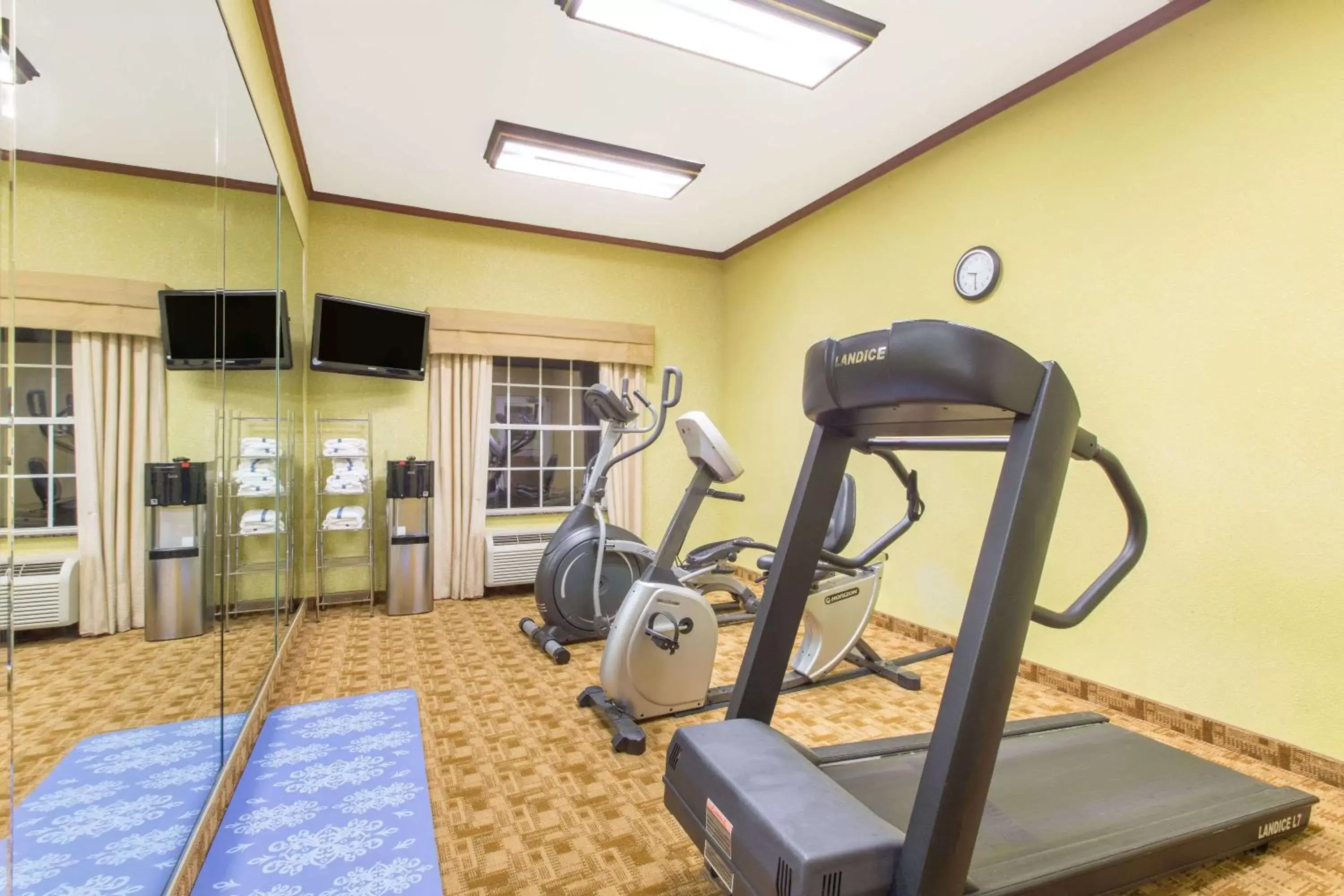 Fitness centre/facilities, Fitness Center/Facilities in Hawthorn Suites by Wyndham Corpus Christi/Padre Isle