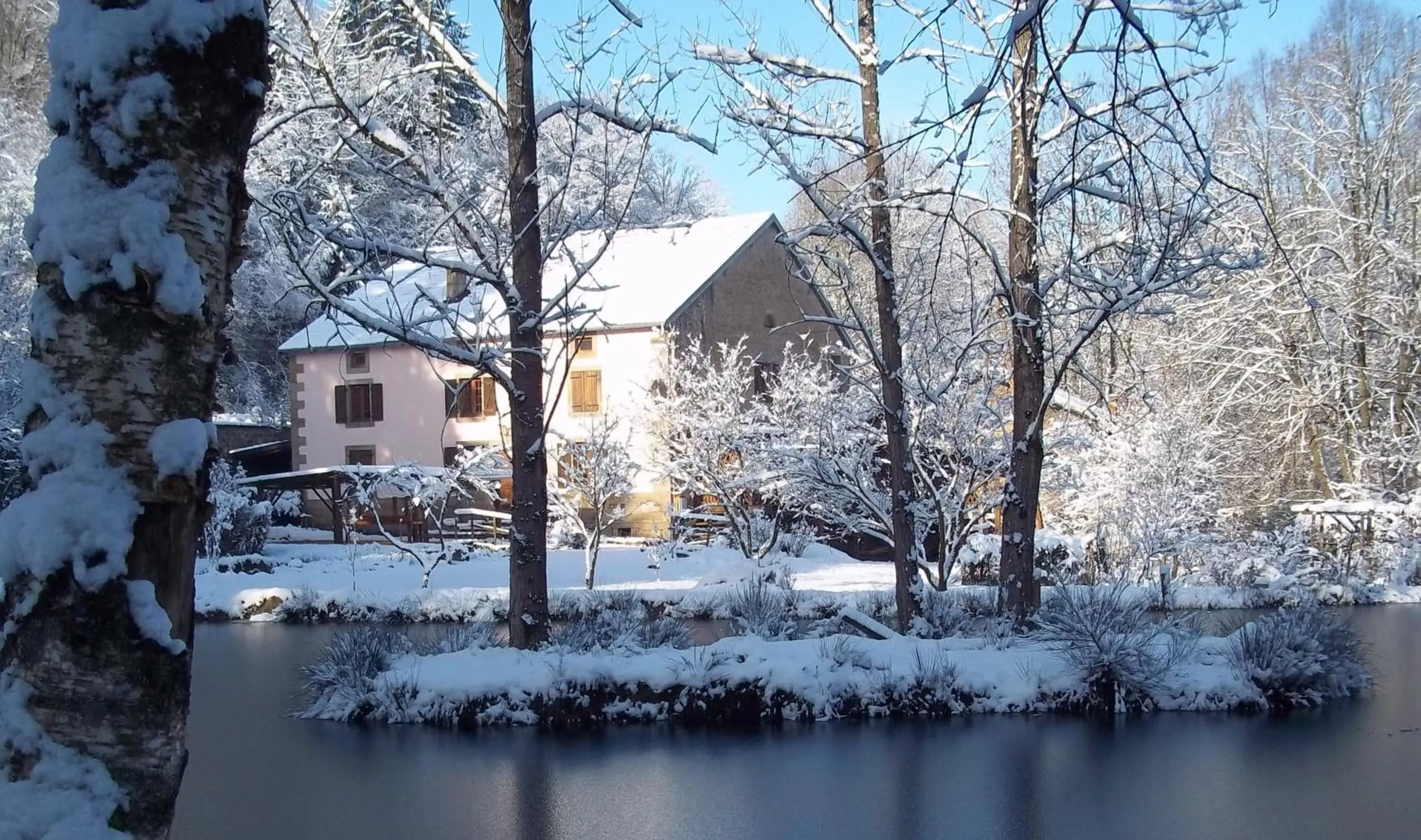 Winter in Chambres d'hôtes La Charmante