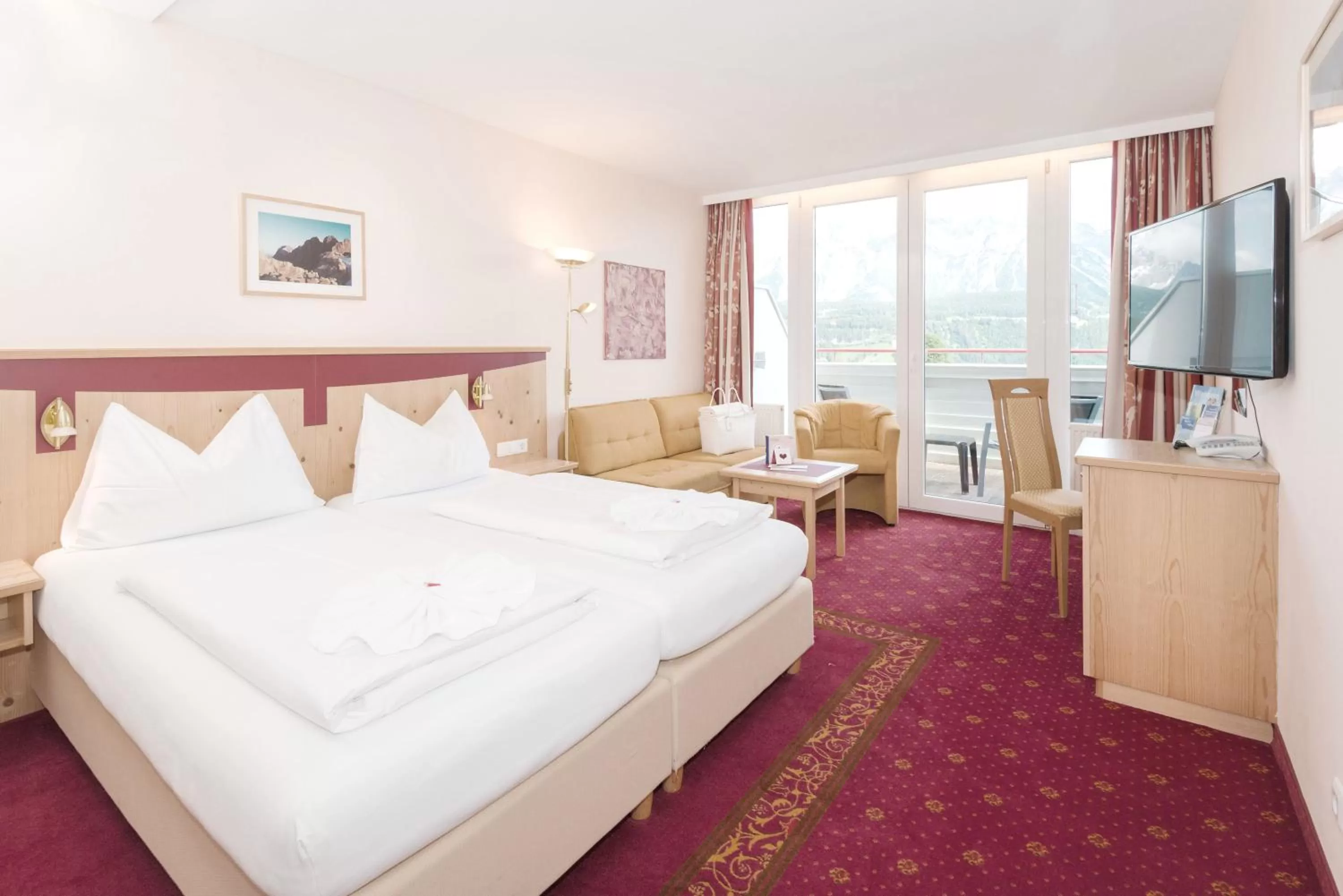 Bed in Apart & Suiten Hotel WEIDEN