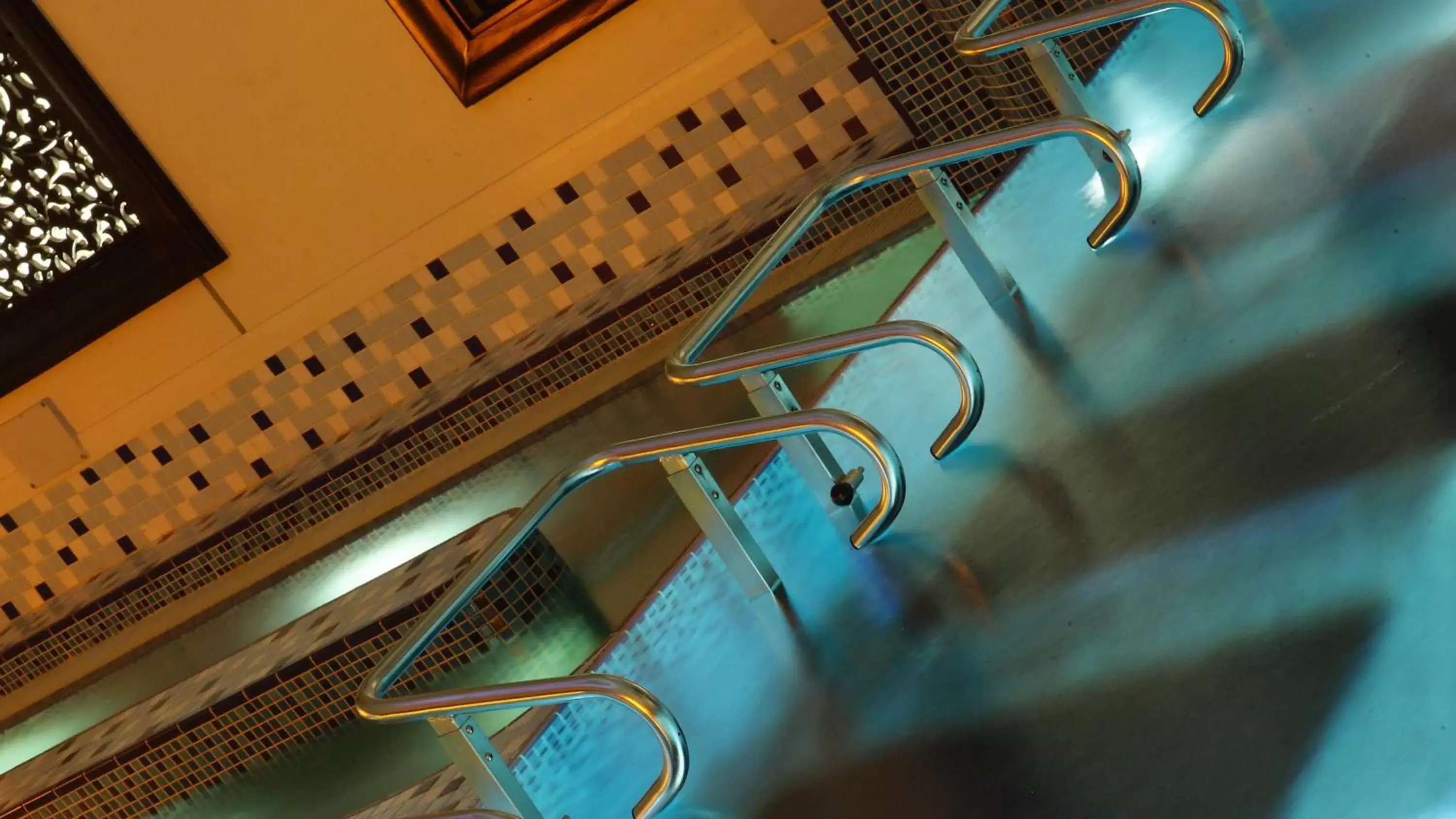 Spa and wellness centre/facilities, Swimming Pool in Holiday Inn Kuwait Al Thuraya City, an IHG Hotel
