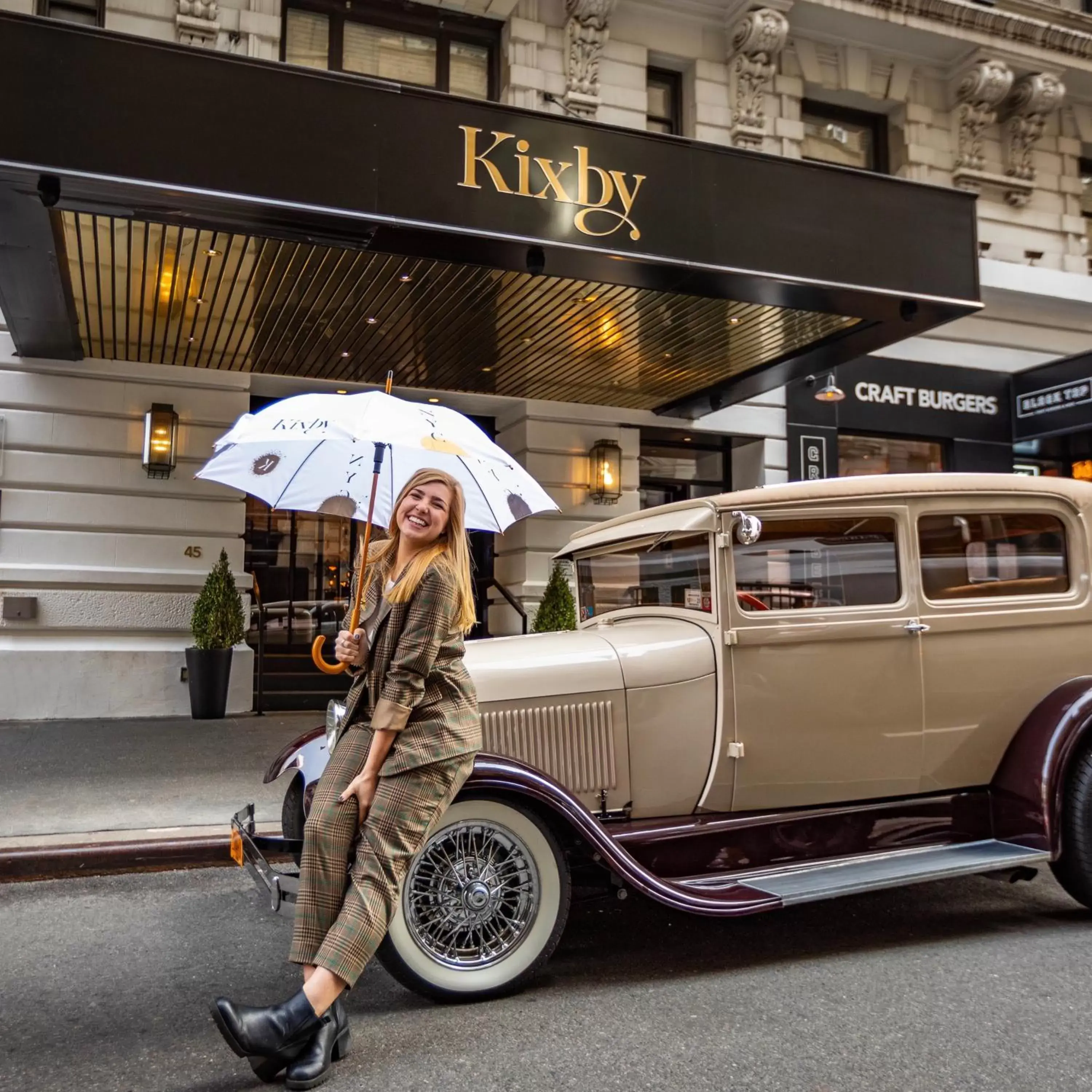 Facade/entrance in Kixby Facade/entrance in Kixby