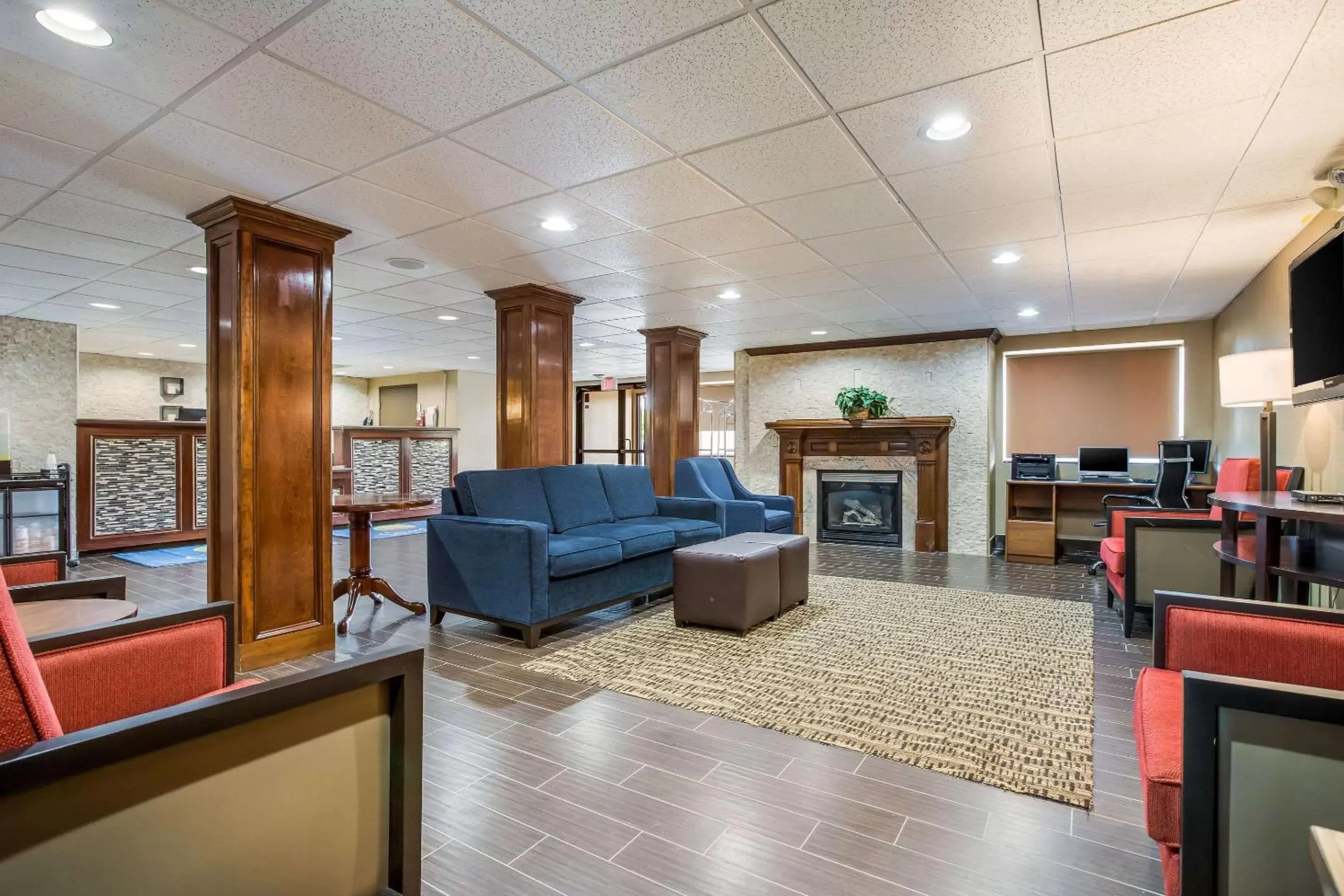 Lobby or reception in Comfort Inn & Suites Fairborn near Wright Patterson AFB