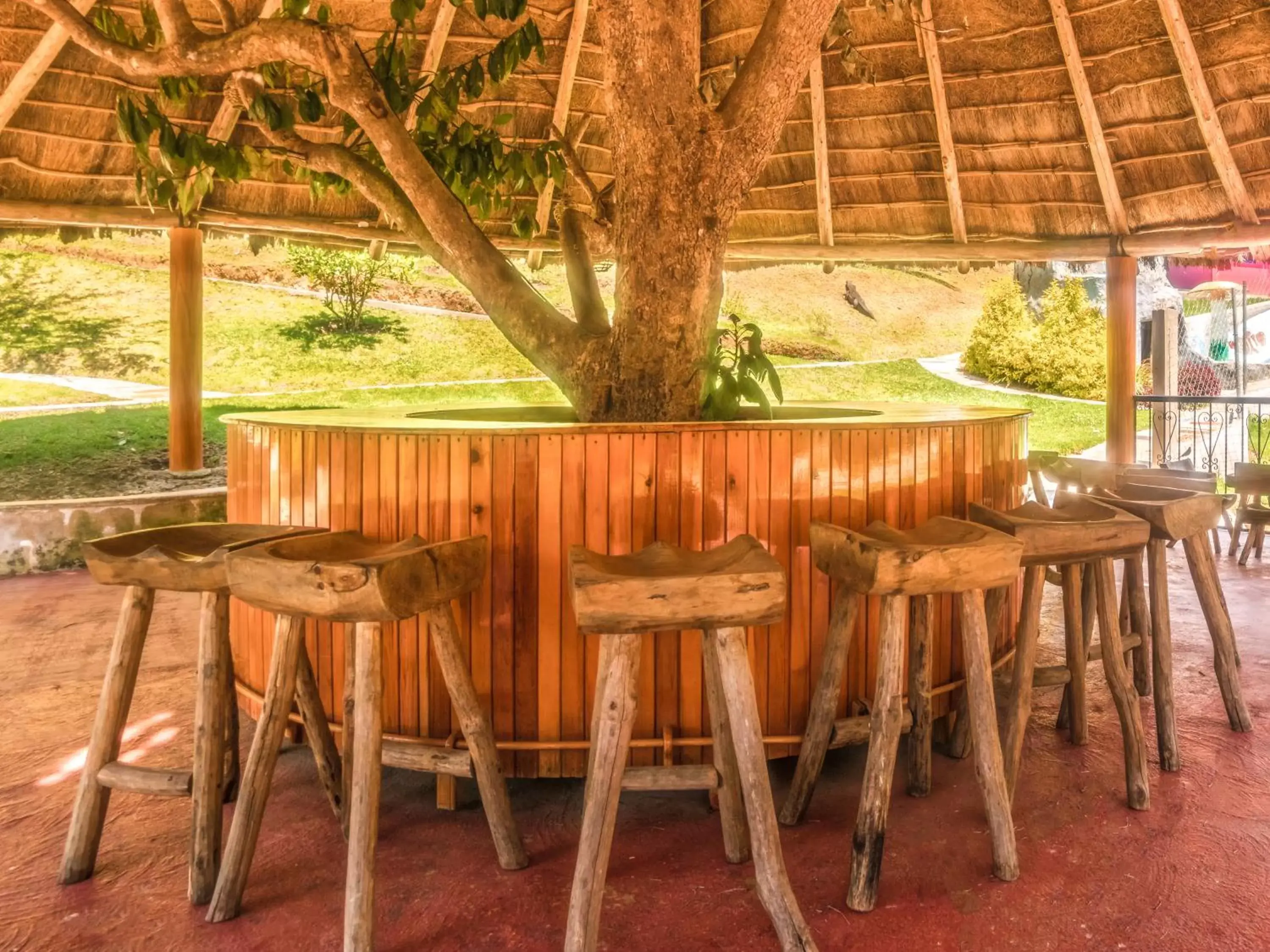 Seating area, Restaurant/Places to Eat in Otro Rollo en Jilotepec by Rotamundos