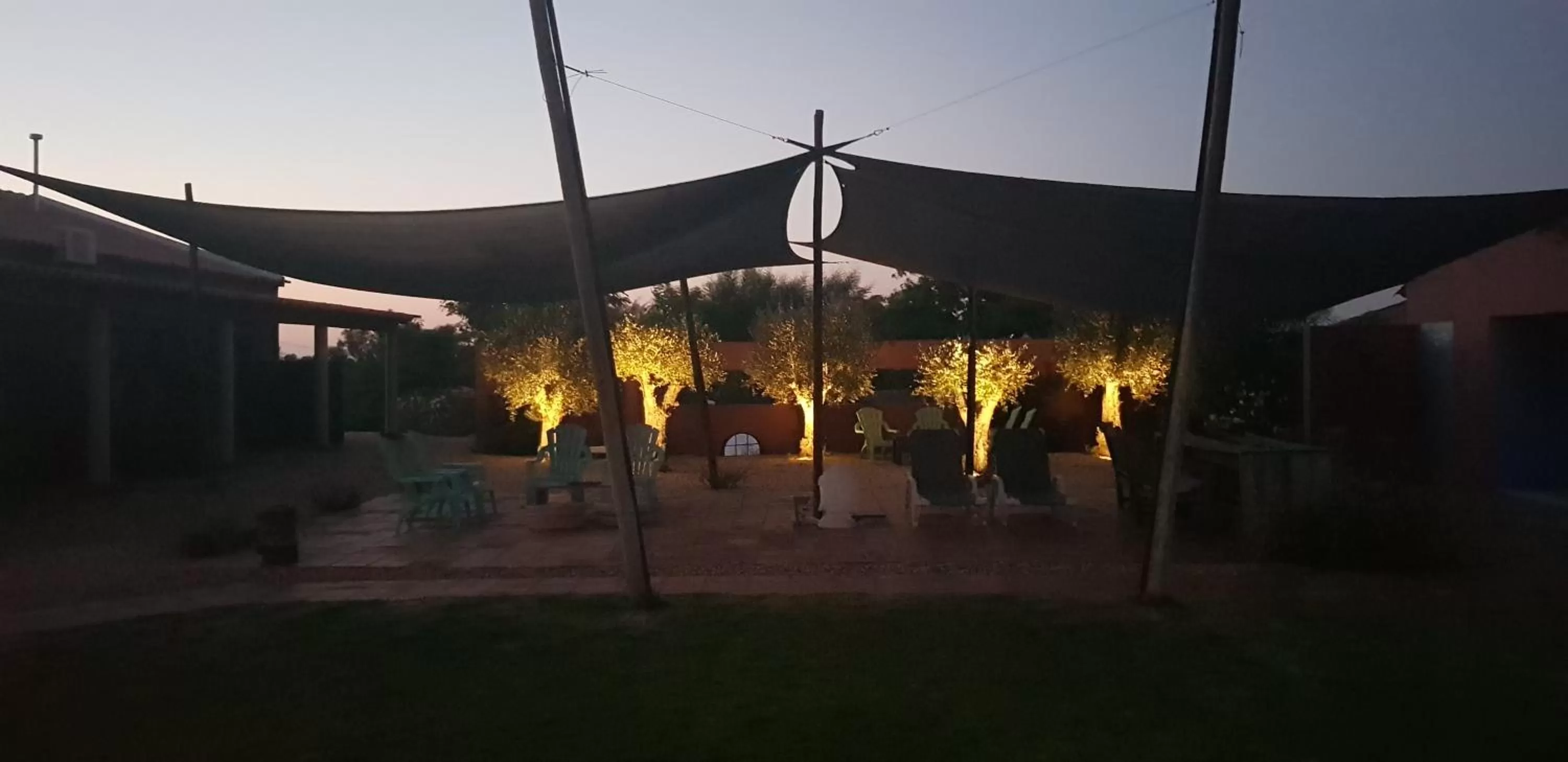 Trendy and Luxe B&B and Garden Suite