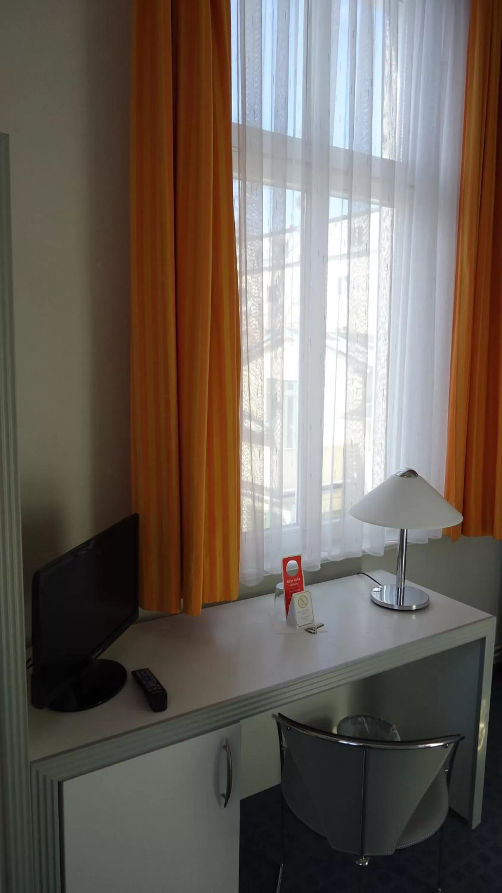 TV and multimedia in Hotel Fortuna