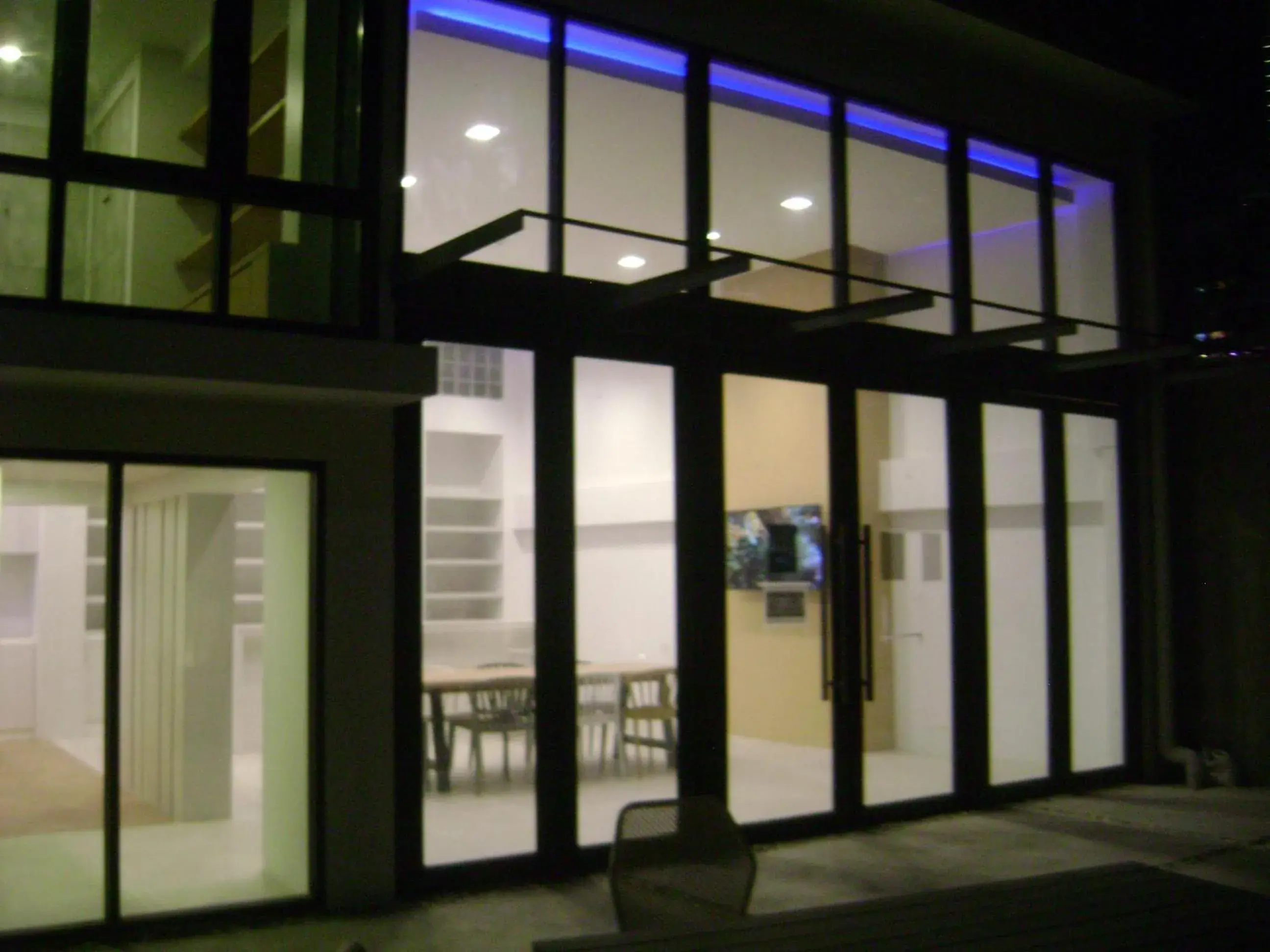 Property building in Rezt Bangkok Property building in Rezt Bangkok