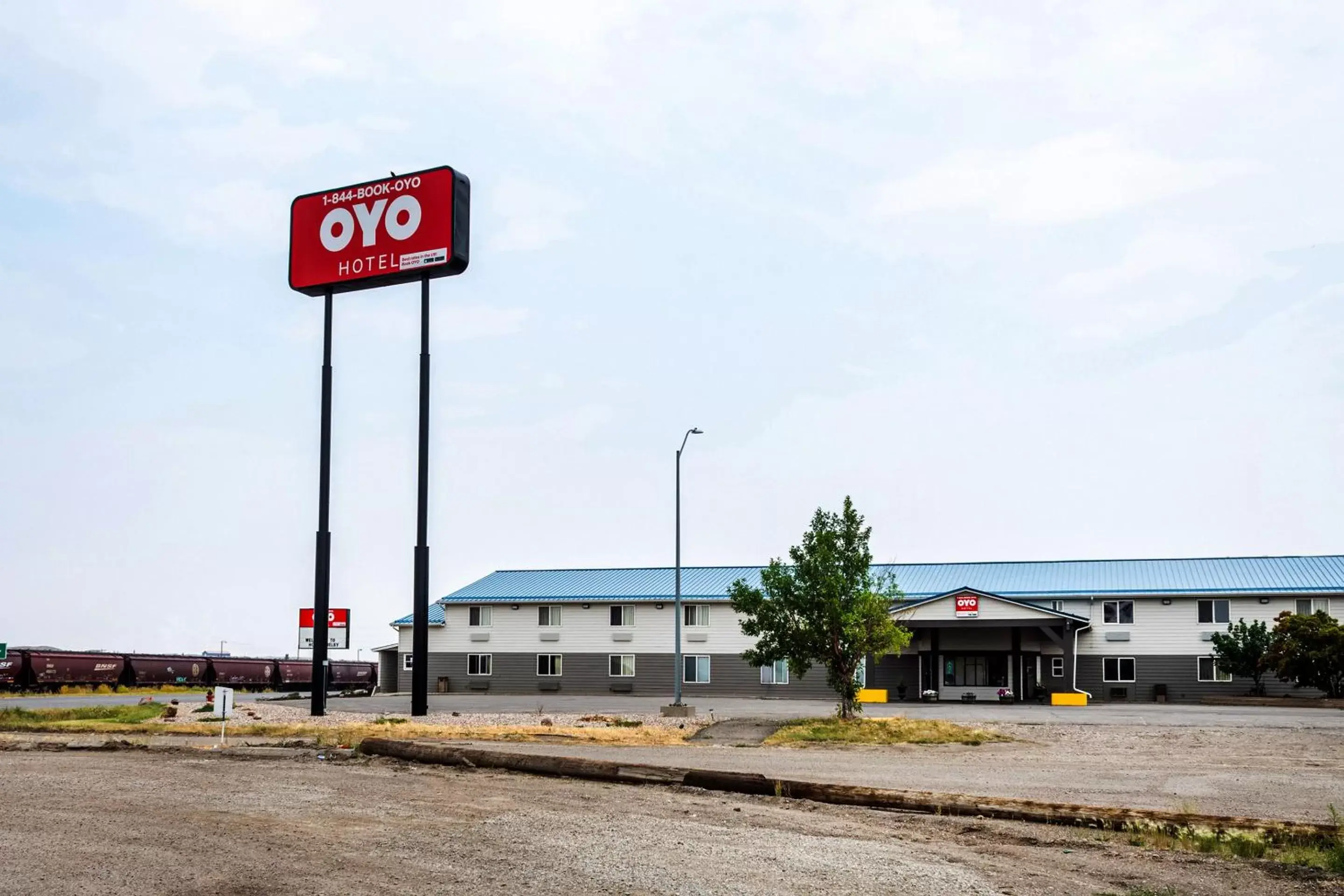 Property Building in OYO Hotel Shelby MT Hwy 2 & I-15