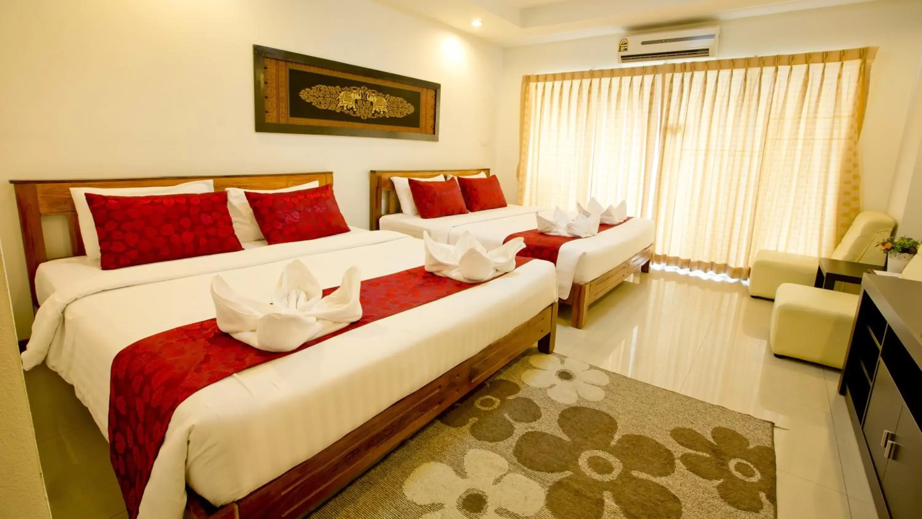 Bedroom, Bed in Sinsuvarn Airport Suite Hotel Bedroom, Bed in Sinsuvarn Airport Suite Hotel