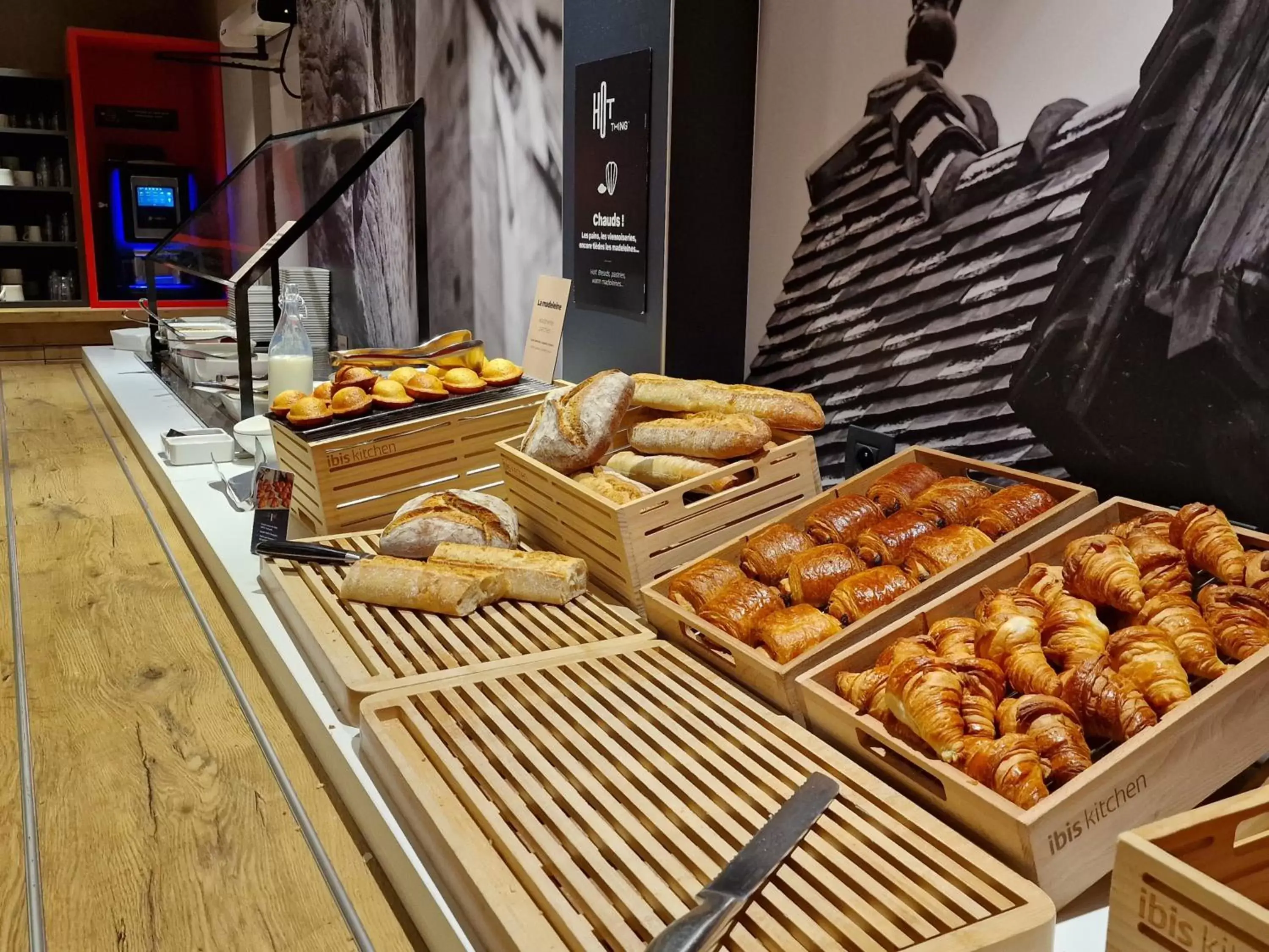 Breakfast, Food in Hotel ibis Dijon Centre Clemenceau
