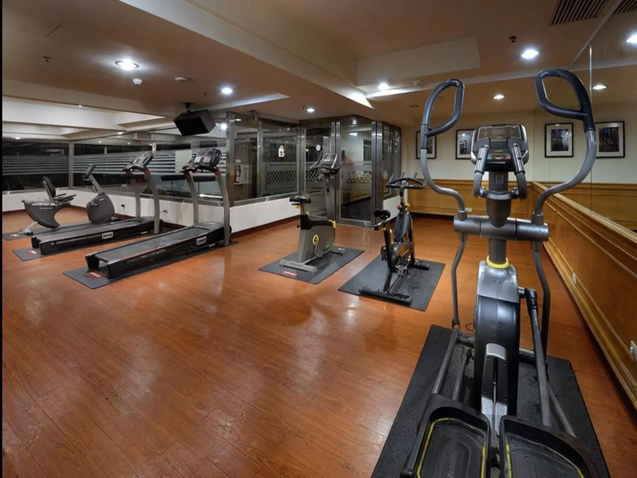 Fitness centre/facilities, Fitness Center/Facilities in Cheng Pao Hotel