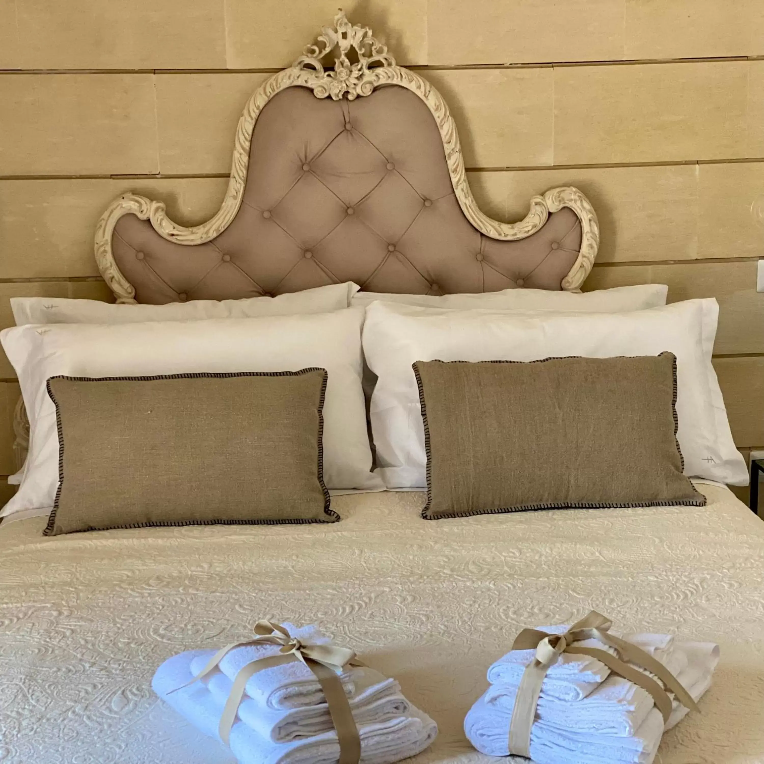 Bedroom, Bed in HABITARE Lecce & Salento