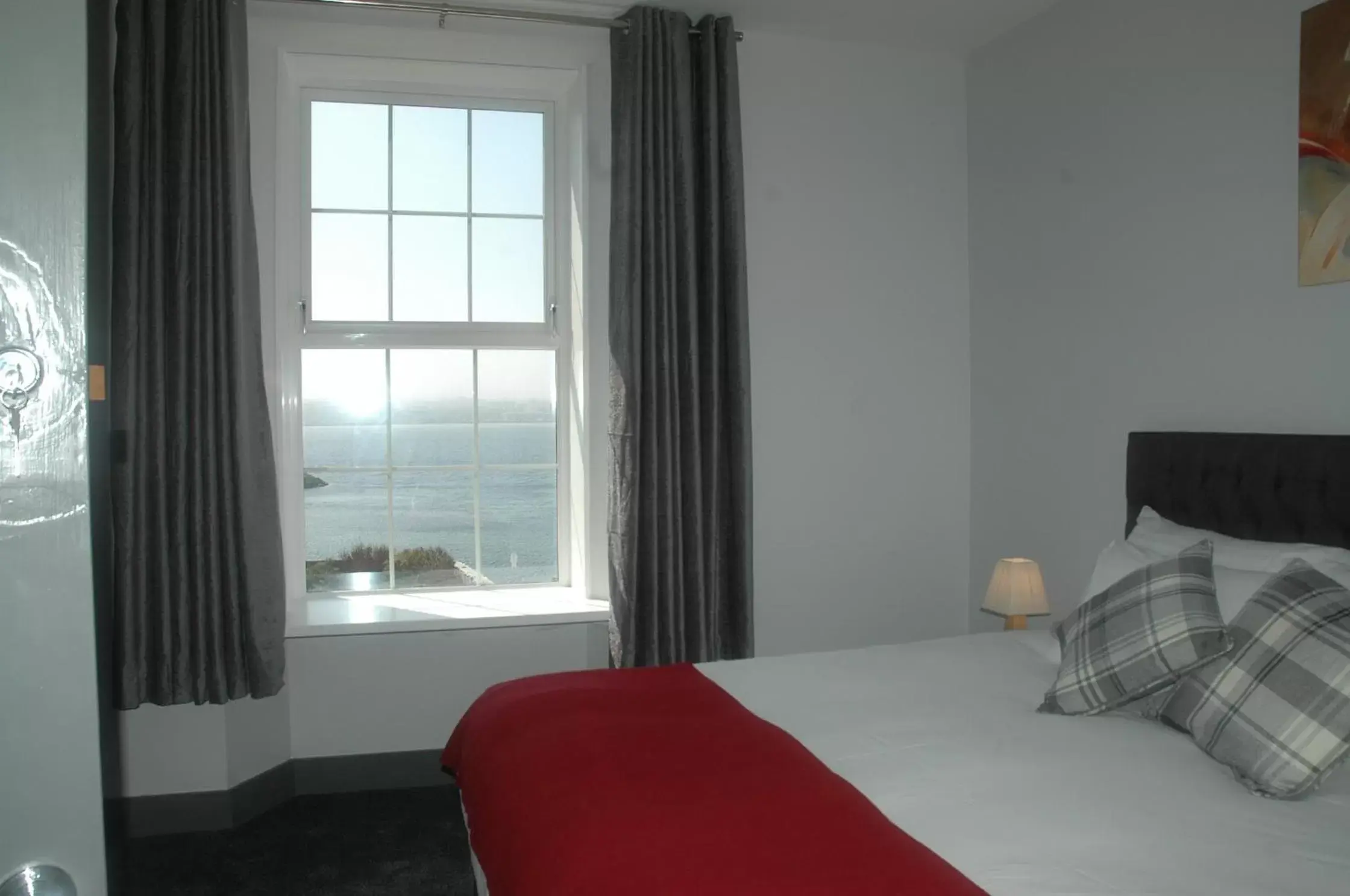 Sea view, Bed in Maryfield House Hotel