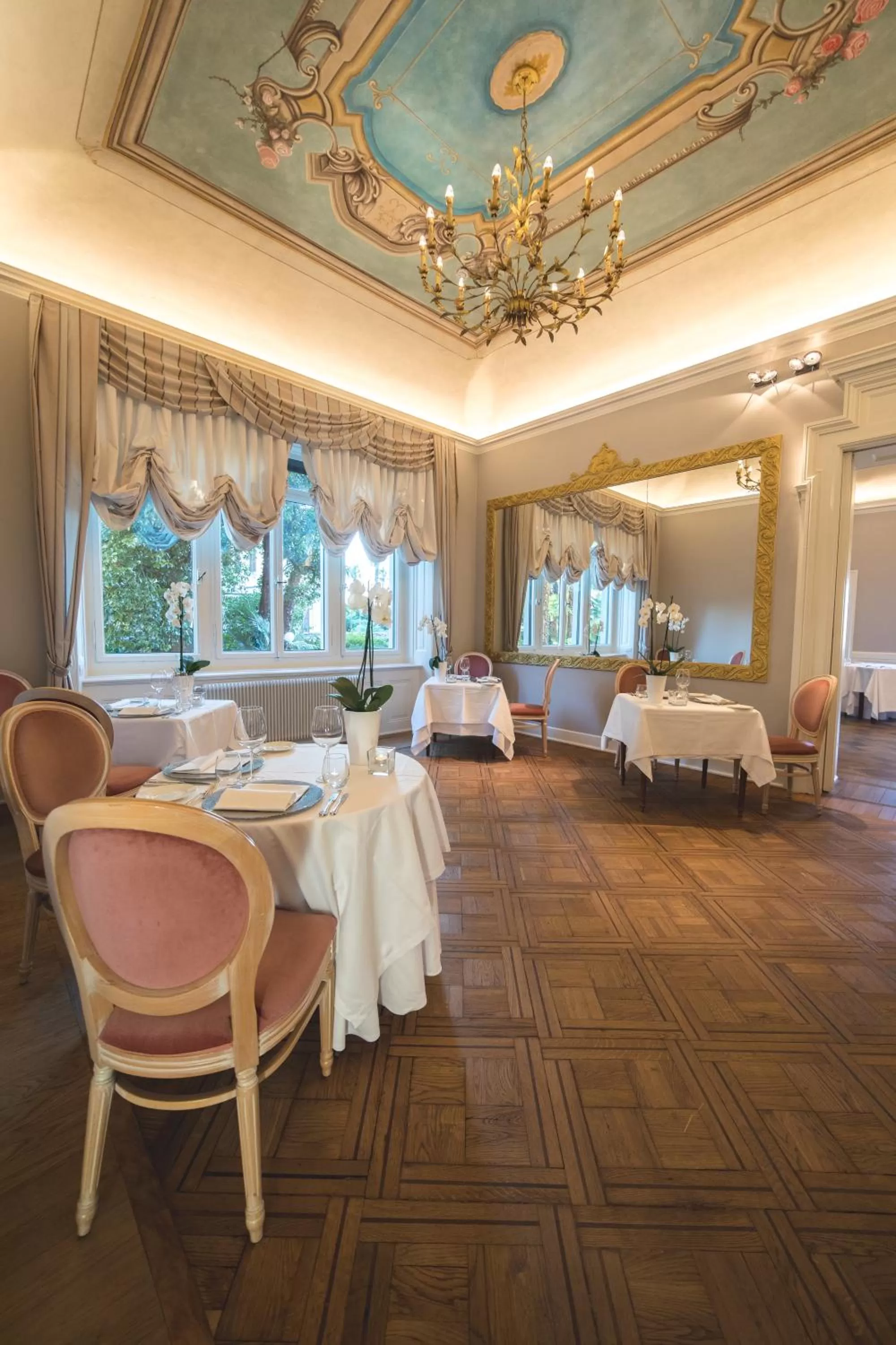 Restaurant/places to eat in Camin Hotel Luino