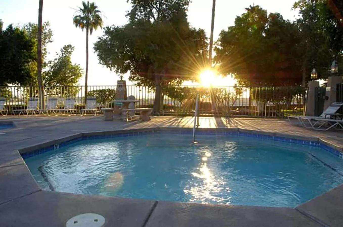 Spring in Shilo Inn Yuma