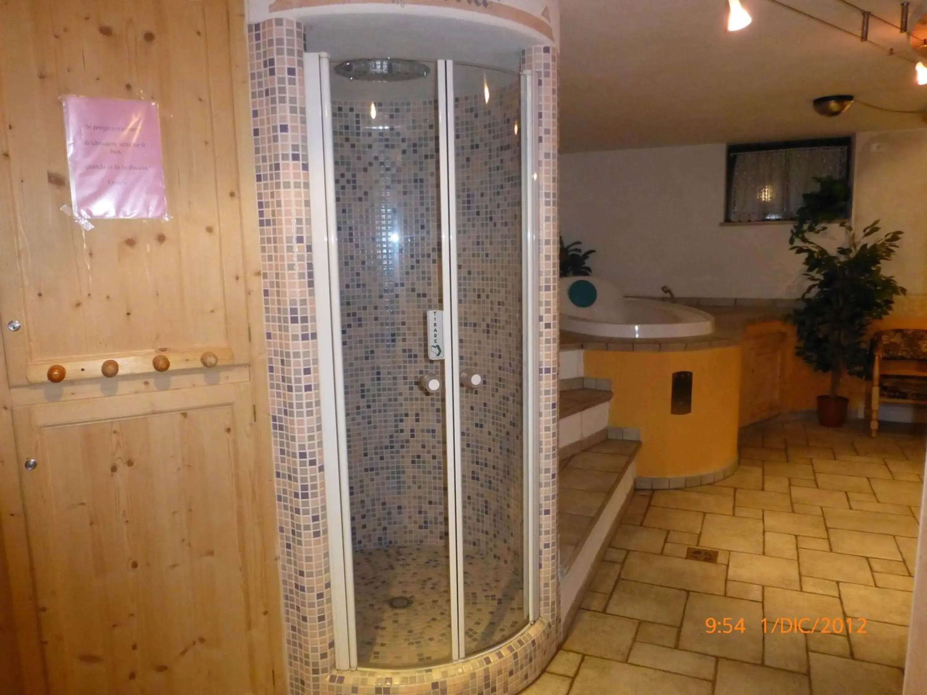 Spa and wellness centre/facilities, Bathroom in Hotel San Giovanni