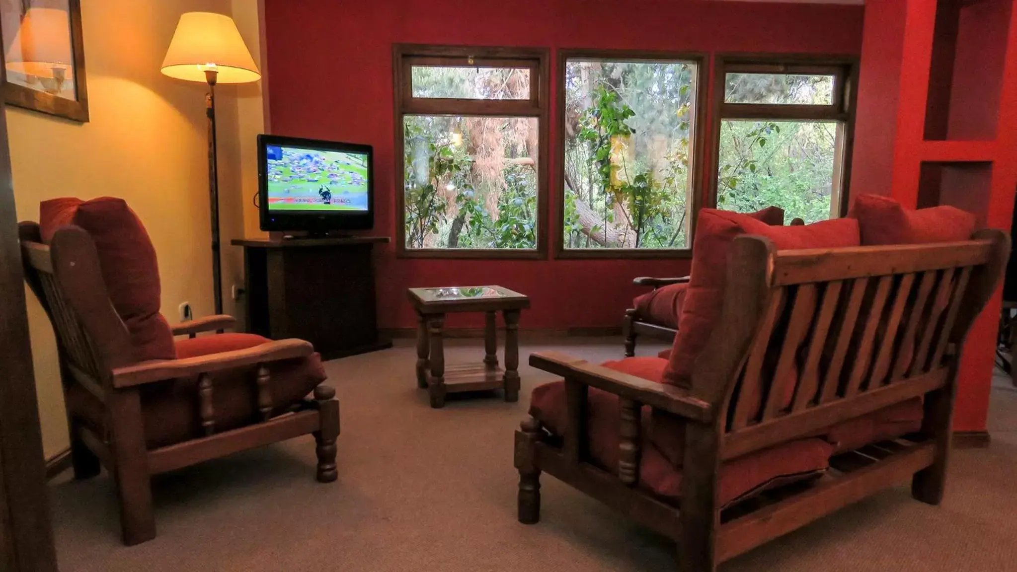 Communal lounge/ TV room, Seating Area in Lar Aike