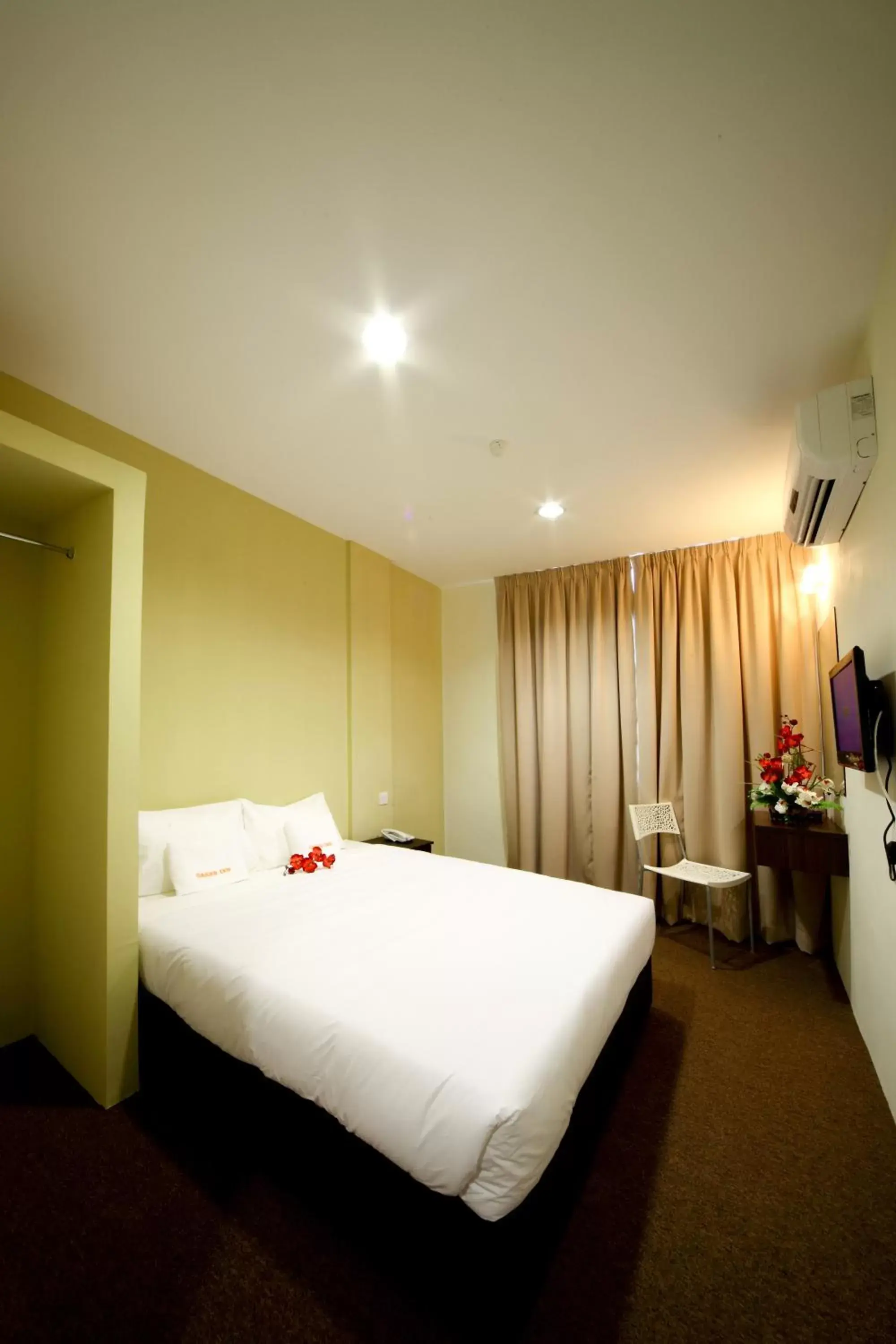 Bed in Grand Inn Hotel - Macalister Road