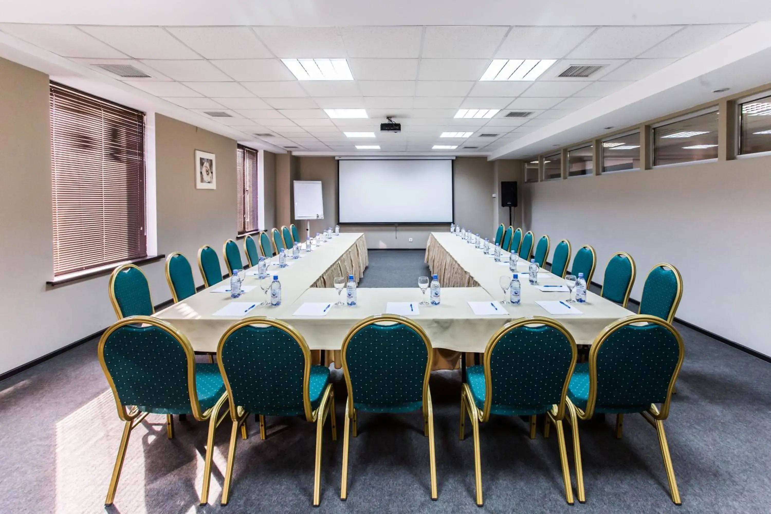 Business facilities in Best Western Plus Atakent Park Hotel