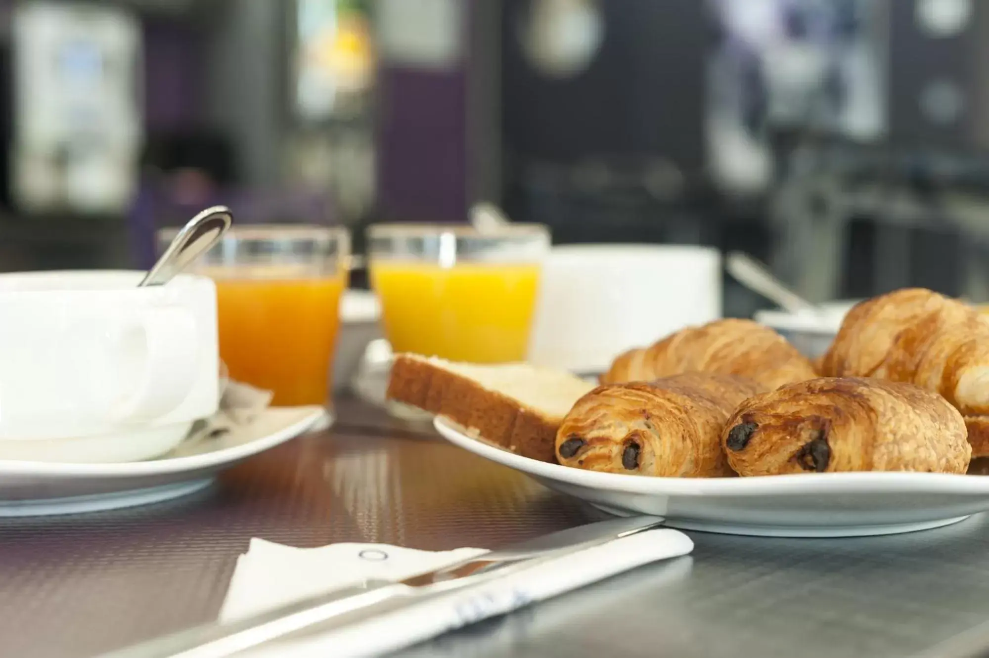 Breakfast in The Originals City, Hôtel La Saulaie, Saumur Ouest (Inter-Hotel)