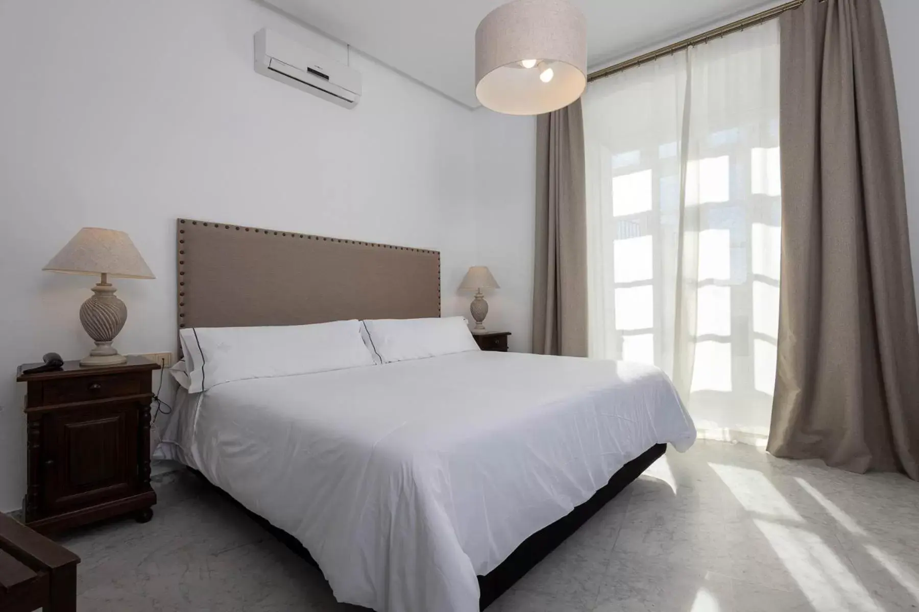 Bedroom, Bed in Tugasa Medina Sidonia