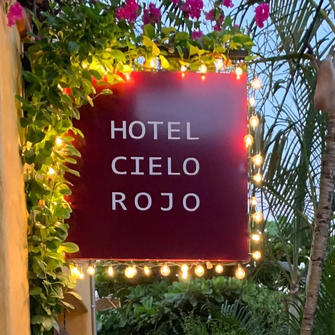 Property logo or sign in Hotel Cielo Rojo