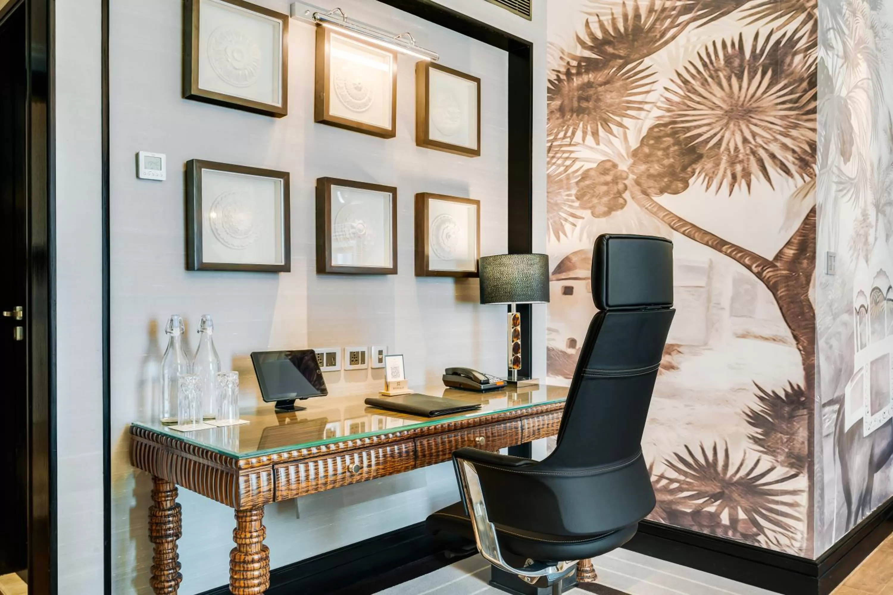 Living room in ITC Narmada, a Luxury Collection Hotel, Ahmedabad