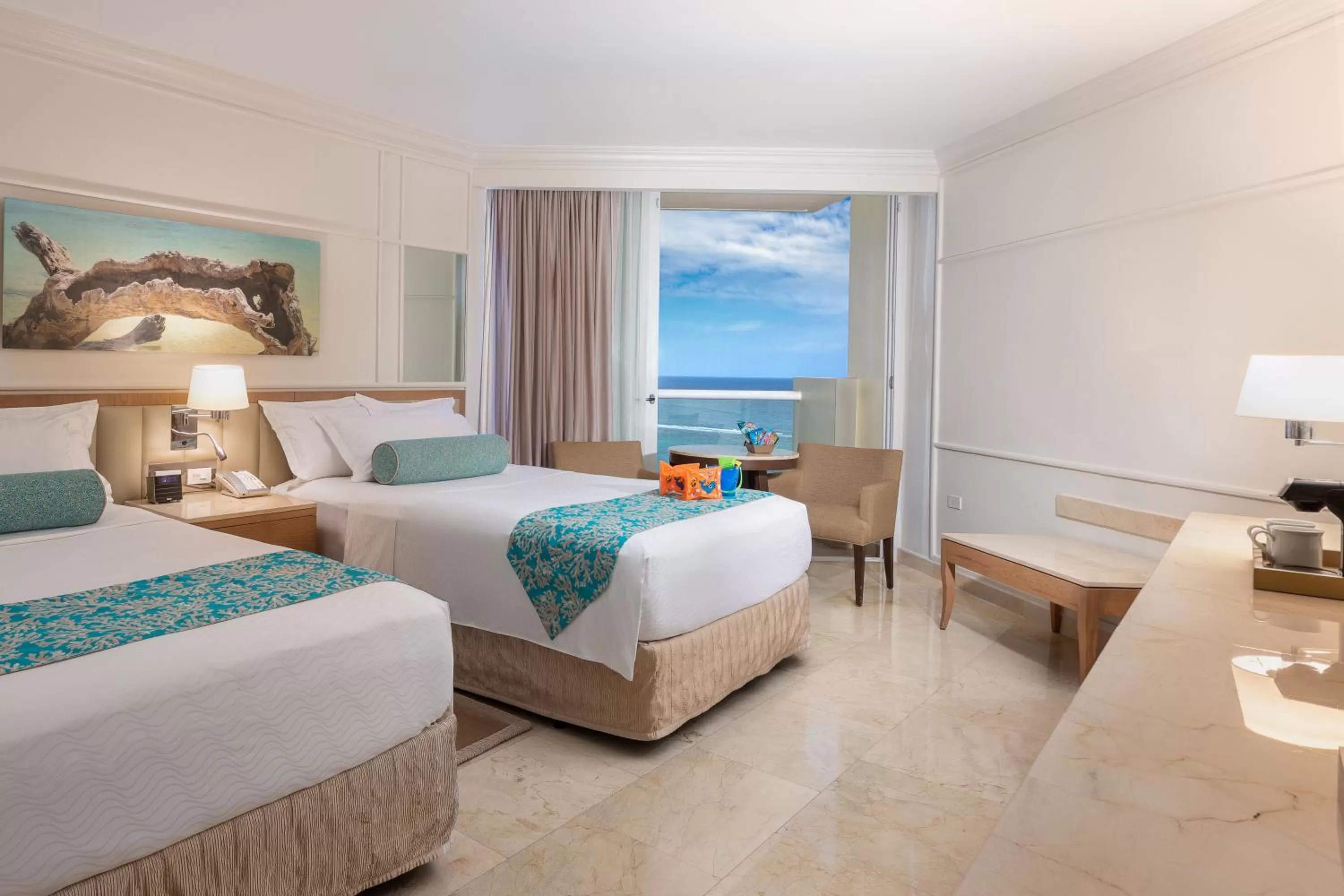 Superior Family Partial Ocean View - Kids & Teens Free in Moon Palace Jamaica - All Inclusive