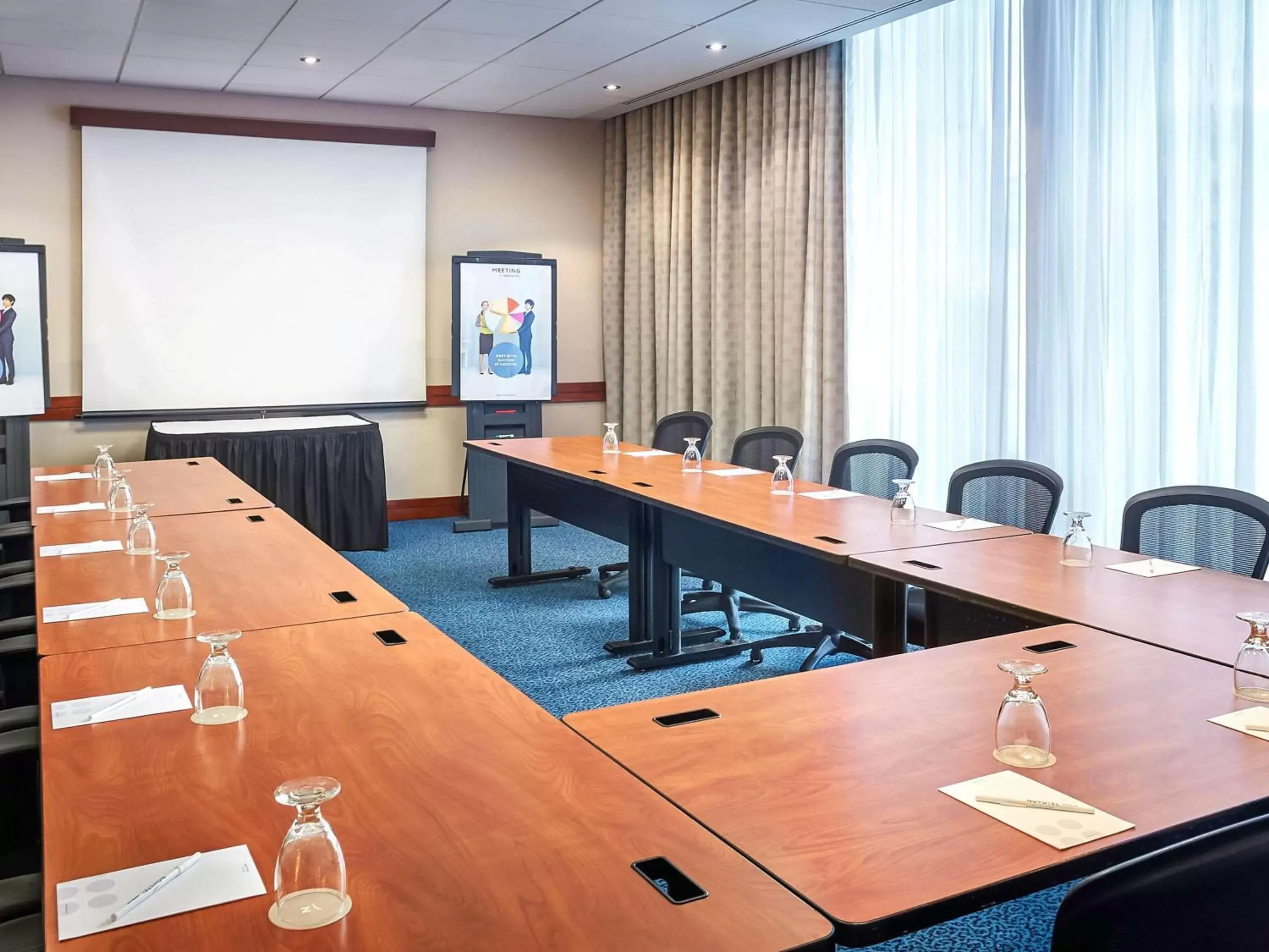 On site, Business Area/Conference Room in Novotel Toronto North York