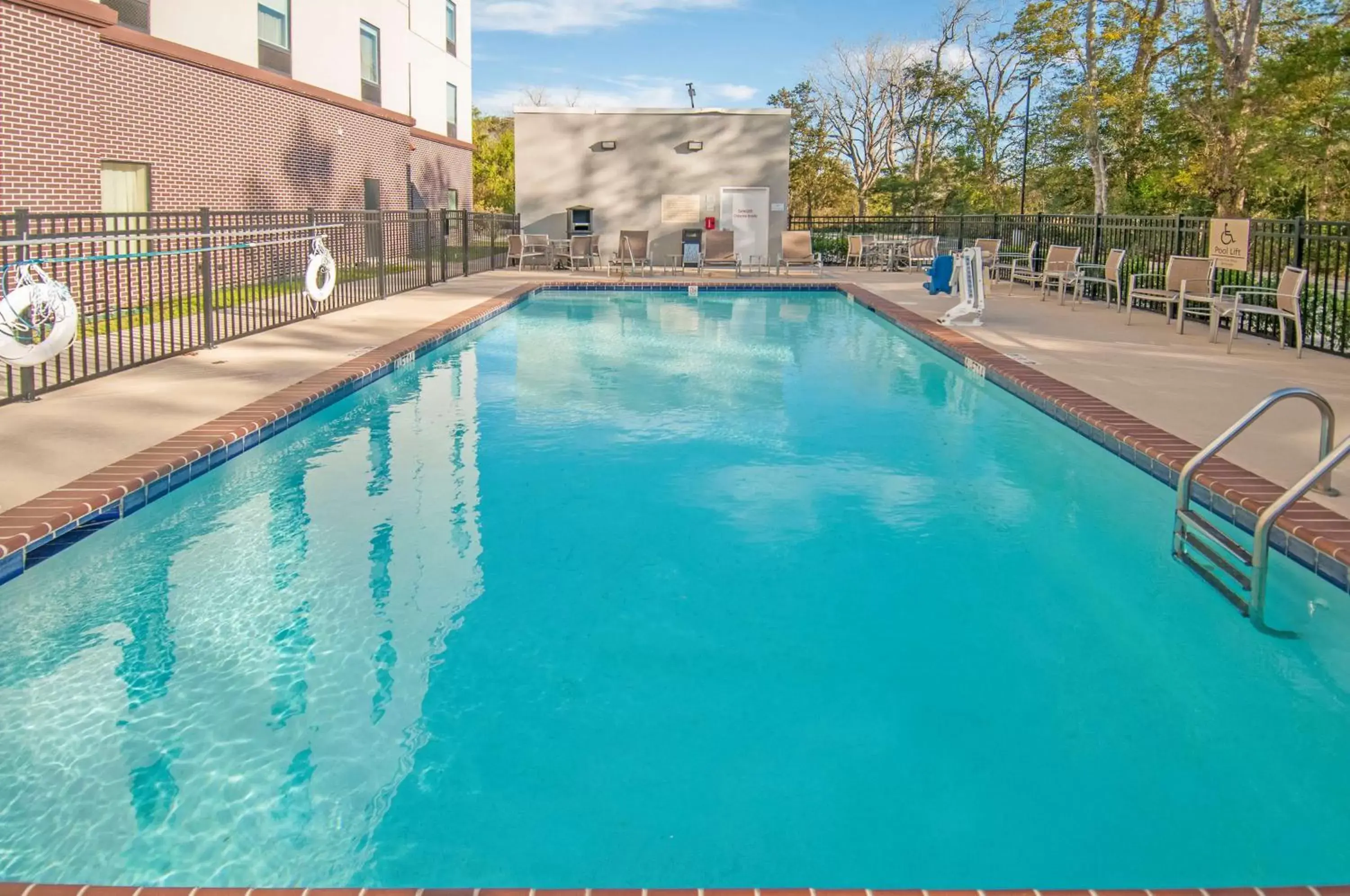Pool view, Swimming Pool in Hampton Inn Opelousas