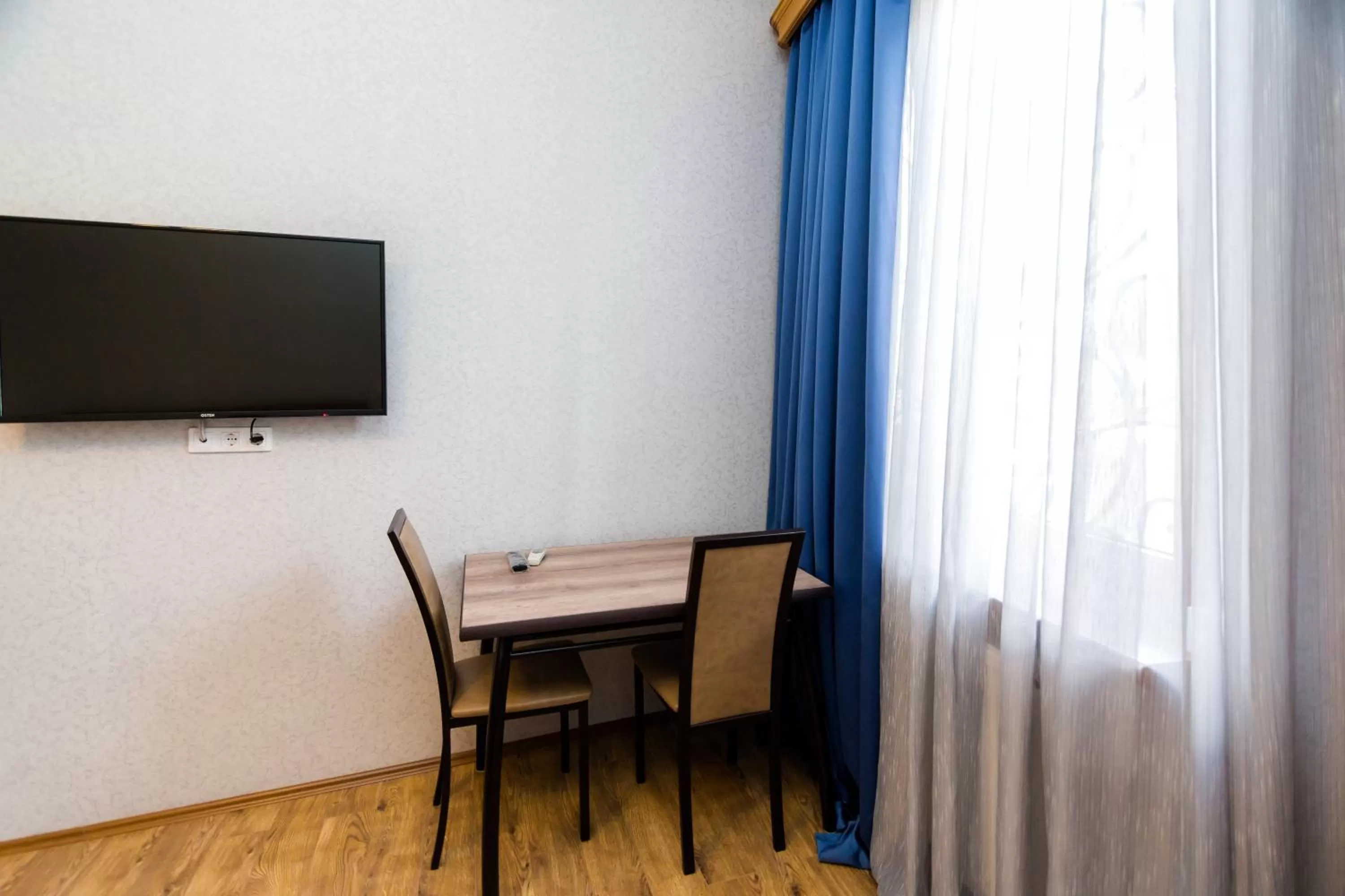 Seating area, TV/Entertainment Center in Elia Palace Hotel