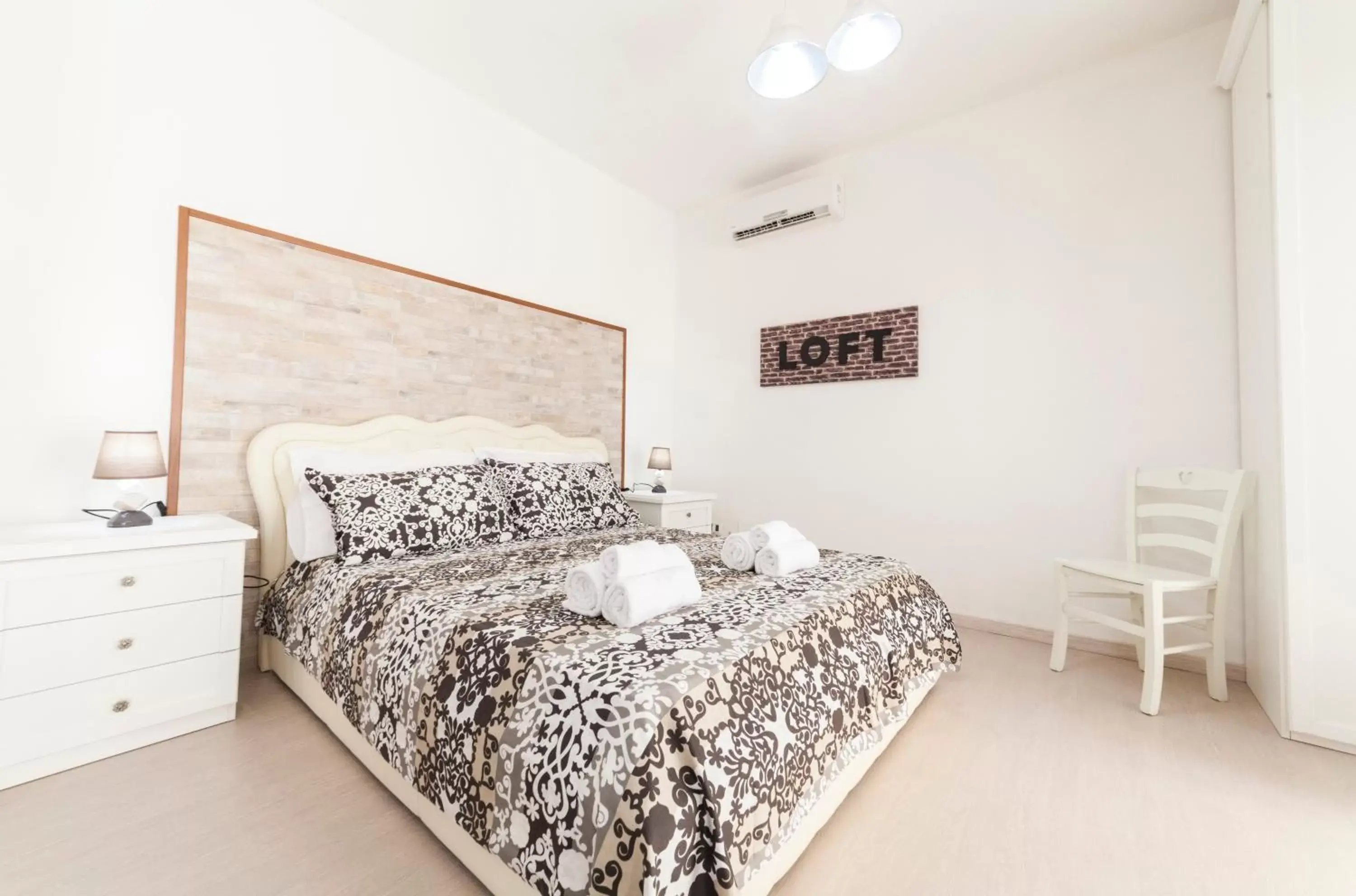 Bedroom, Bed in Ortigia Terrace Sea View