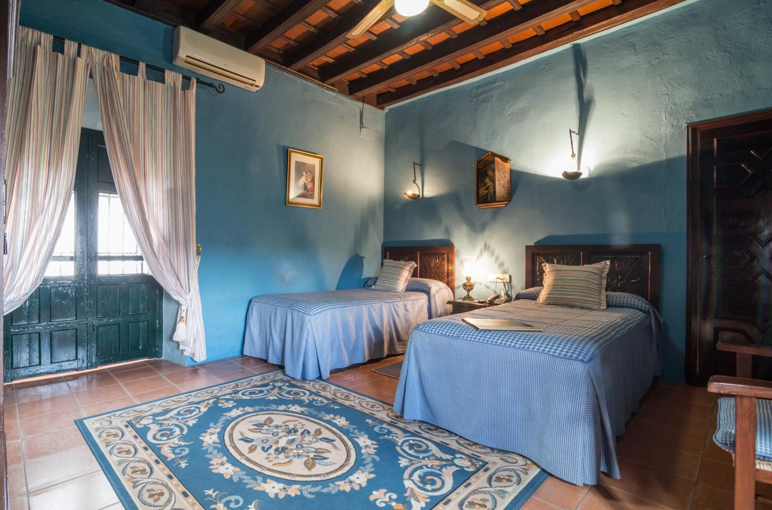 Bed in Hacienda El Santiscal Adults Only