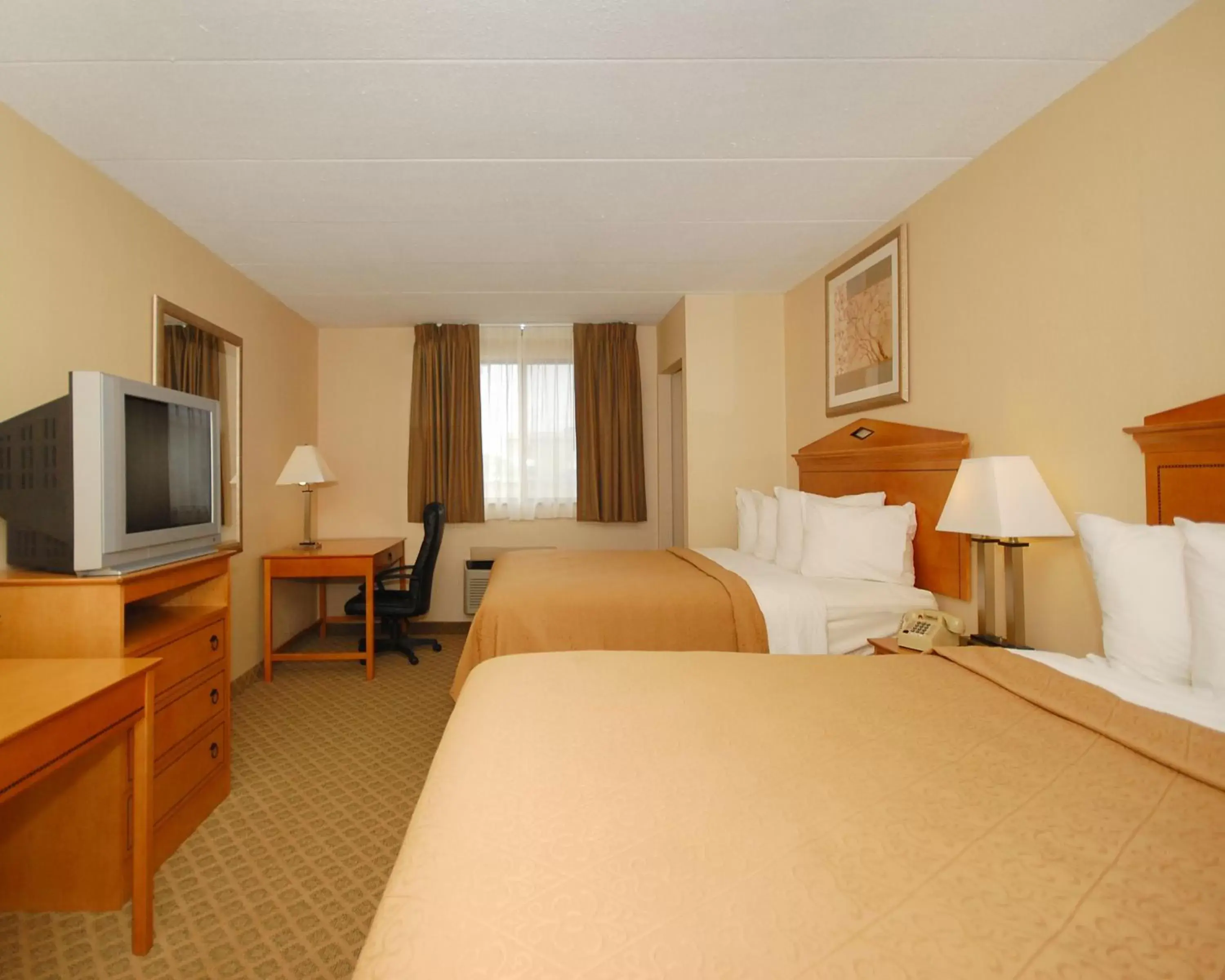Queen Room with Two Queen Beds - Non-Smoking in Quality Inn & Suites Fairview