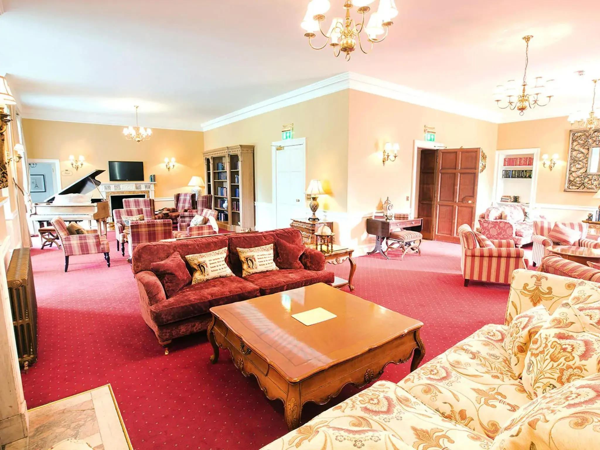 Lounge or bar in Carberry Tower Mansion House and Estate