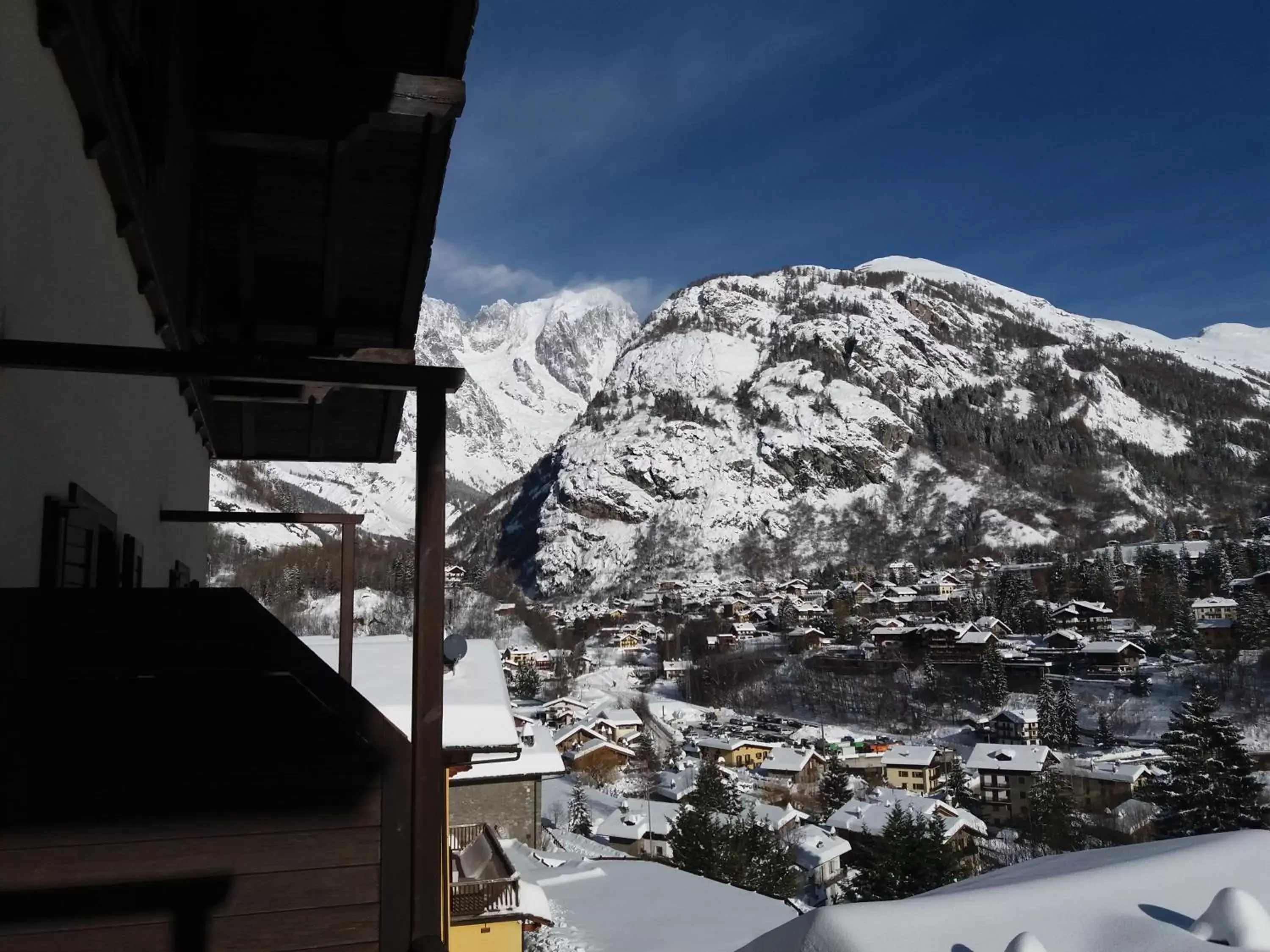 View (from property/room), Winter in Hotel Ottoz Meublé