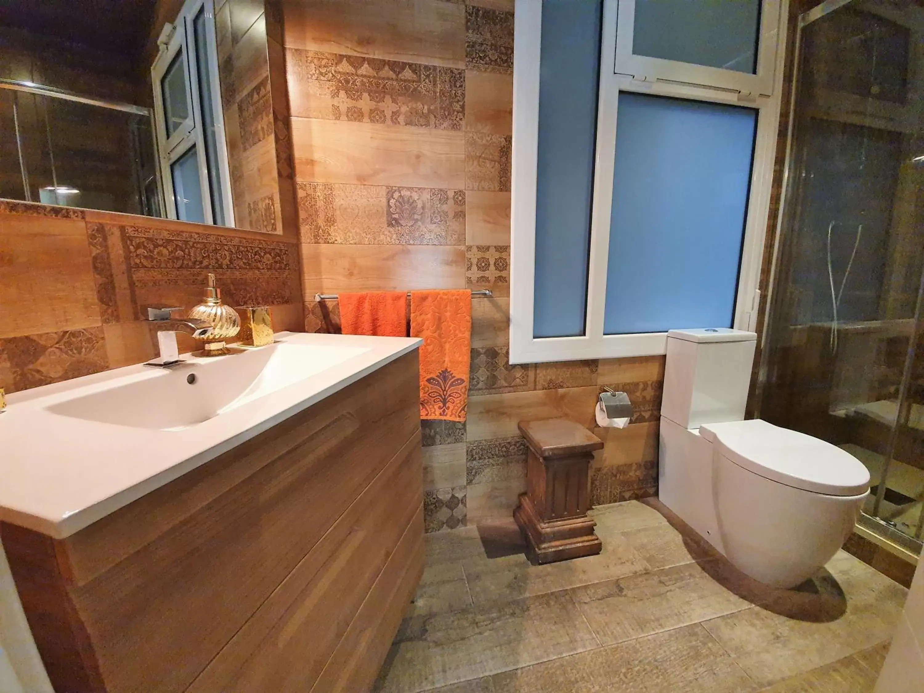 Bathroom in DreamKeys Barcelona City