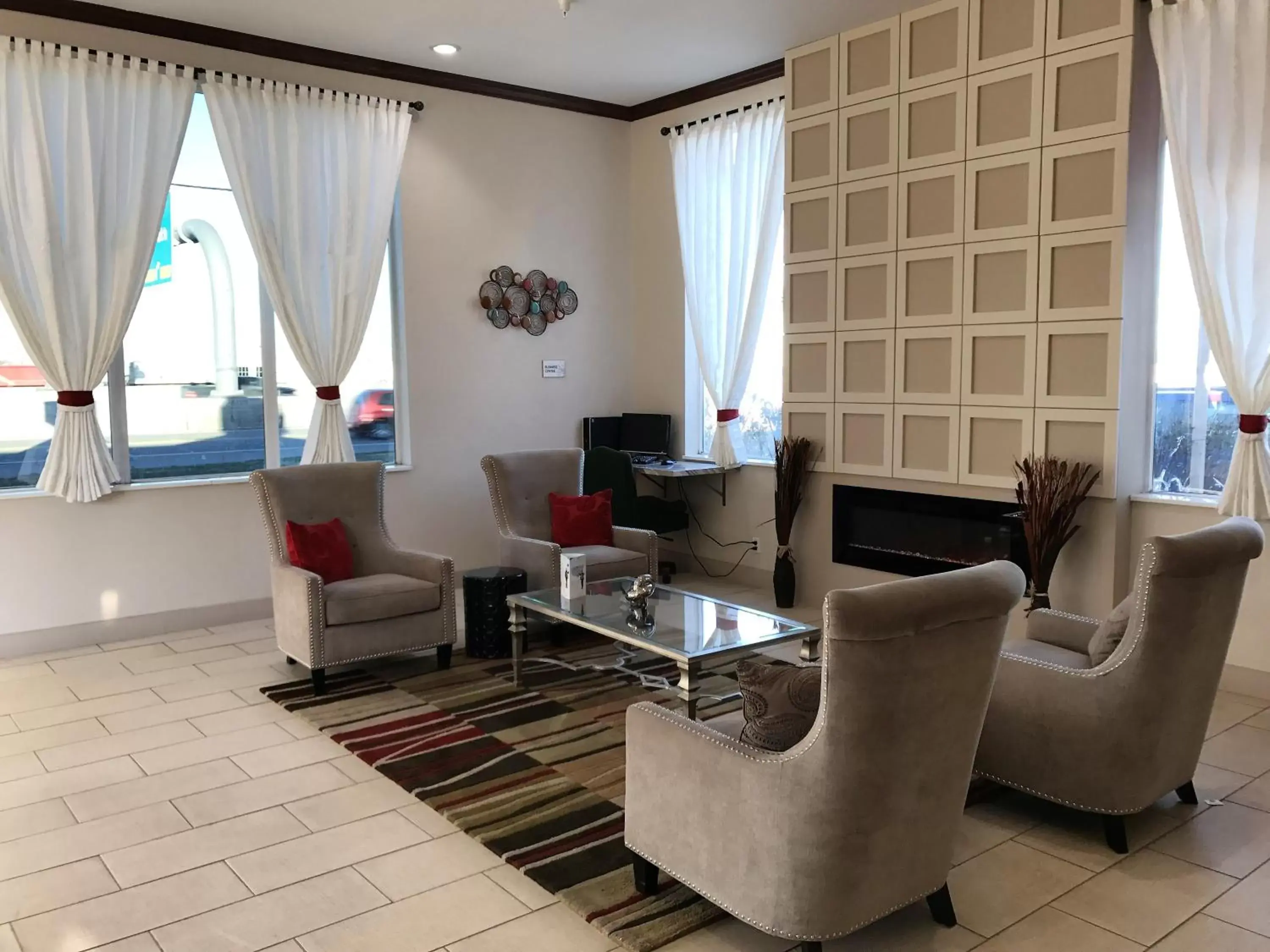 Lobby or reception in Ramada by Wyndham Draper, Utah Lobby or reception in Ramada by Wyndham Draper, Utah