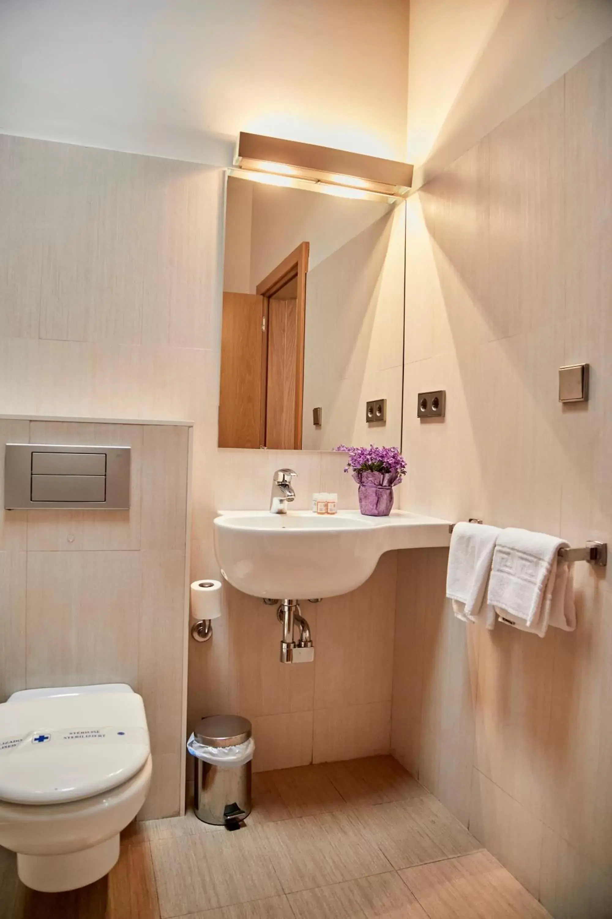 Bathroom in Hotel Casa Azcona