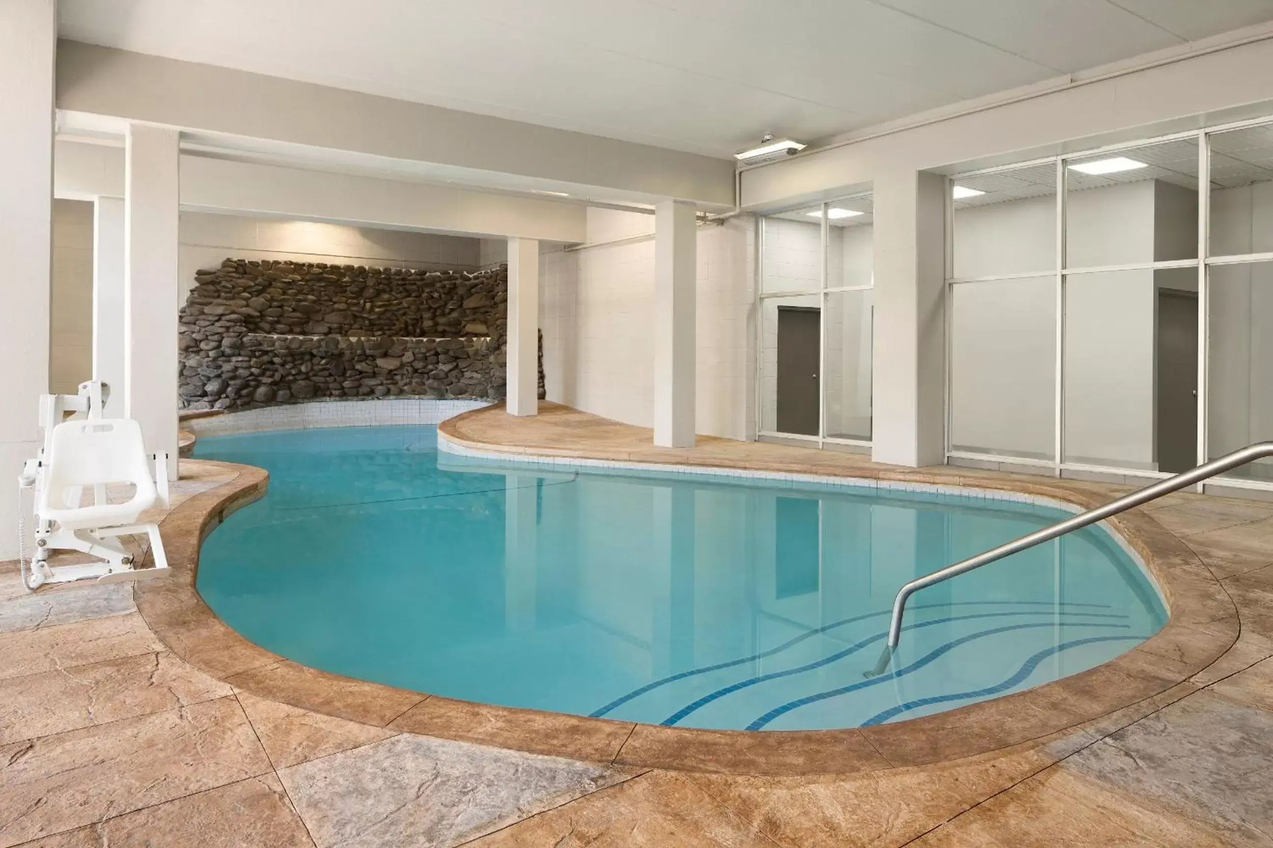 Swimming Pool in Country Inn & Suites by Radisson, Gatlinburg, TN