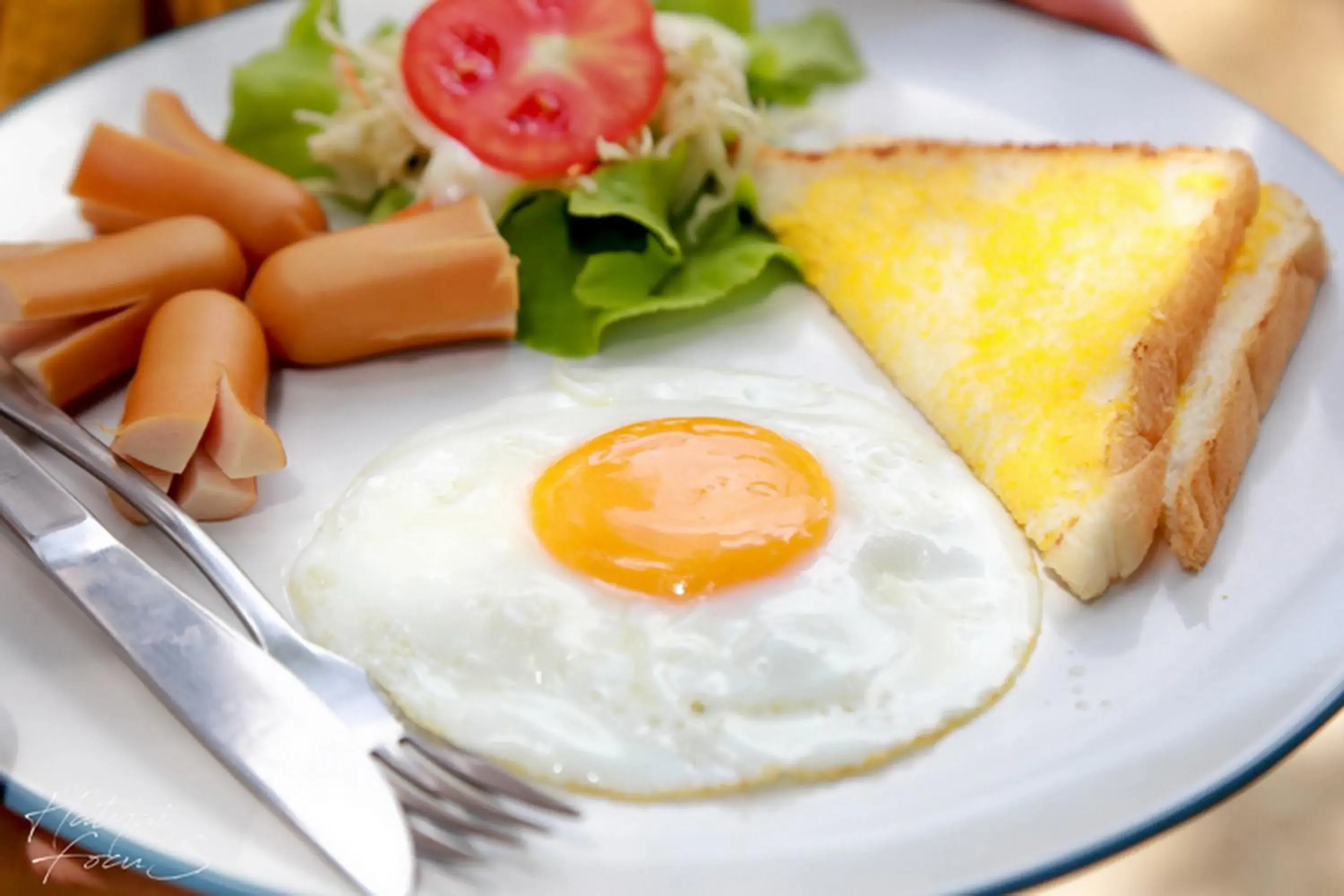 Superior Double or Twin Room with Balcony in Patong Heritage Hotel Phuket - SHA Extra Plus Superior Double or Twin Room with Balcony in Patong Heritage Hotel Phuket - SHA Extra Plus