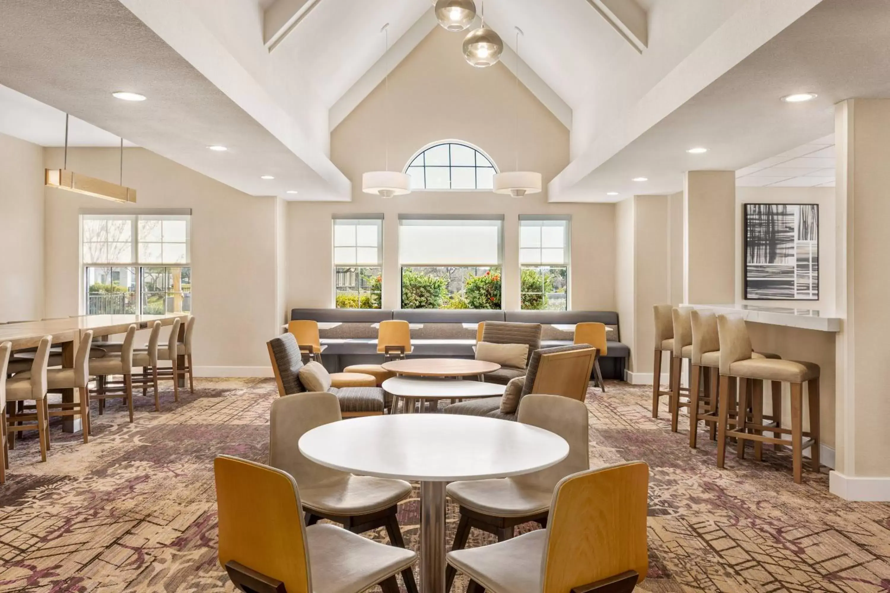 Lobby or reception, Restaurant/Places to Eat in Residence Inn by Marriott Roseville