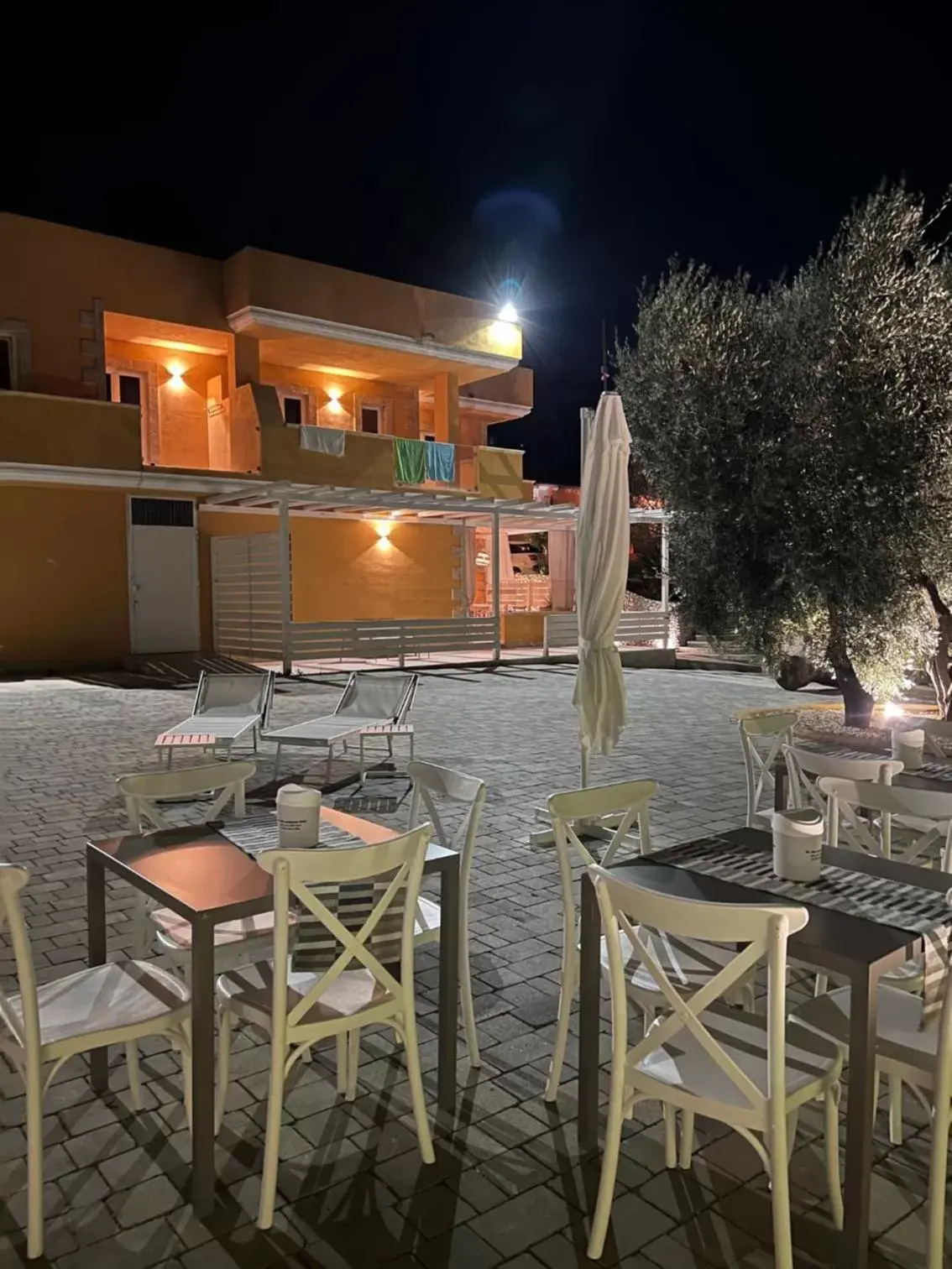 Property building, Restaurant/Places to Eat in La Corte del Sole