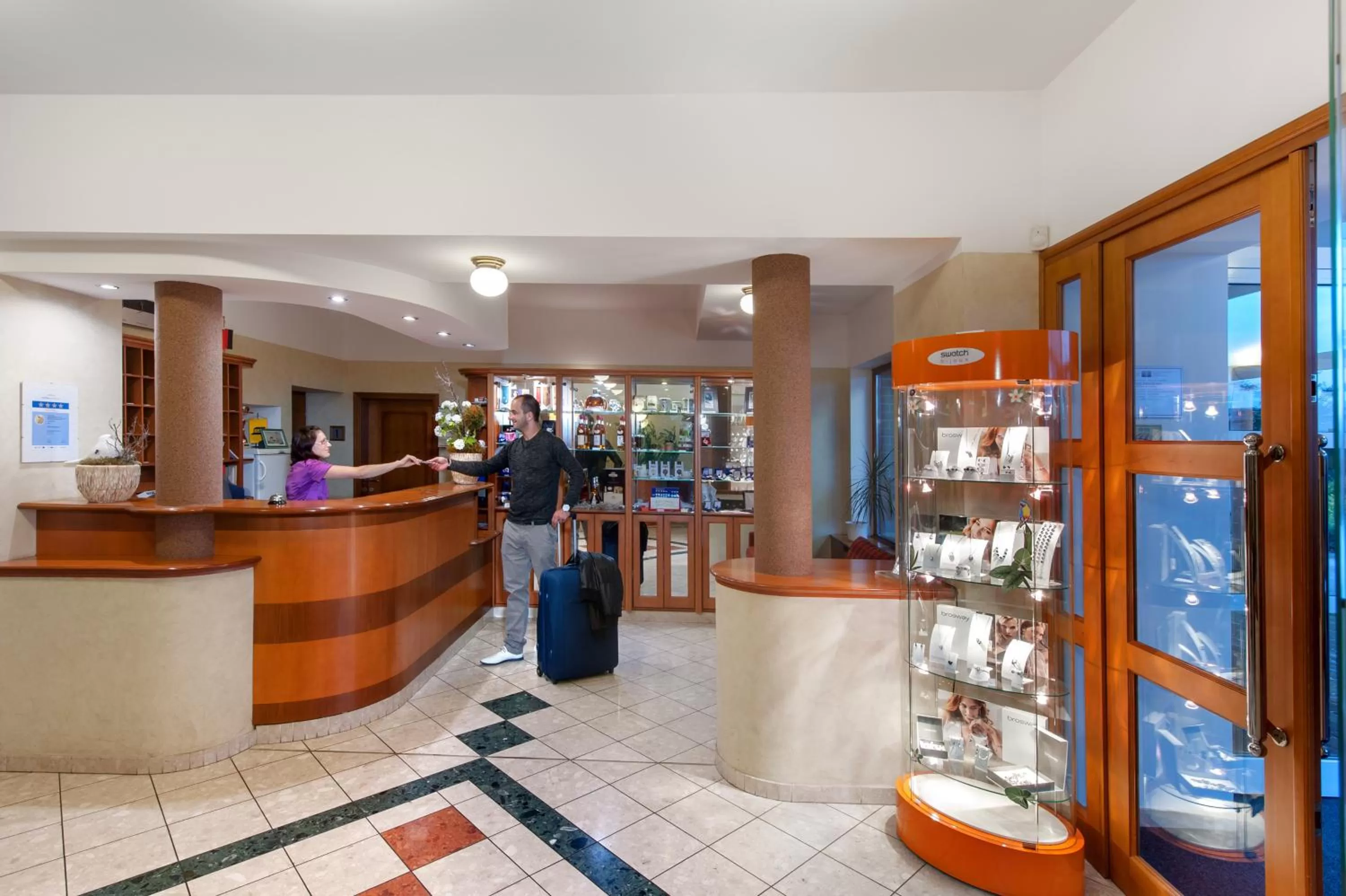 Lobby or reception in April hotel Panorama