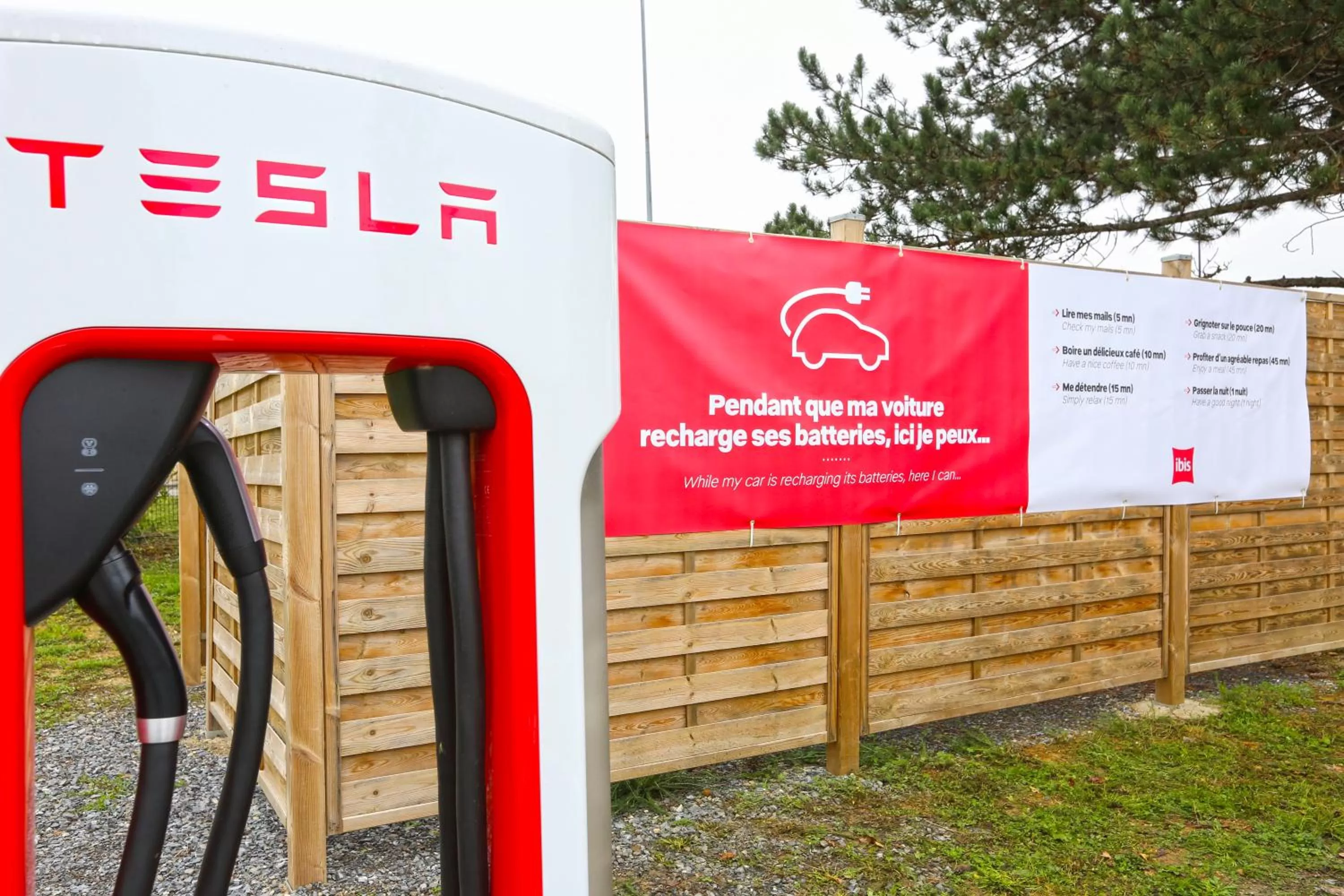 Other in ibis Charleville Mézières