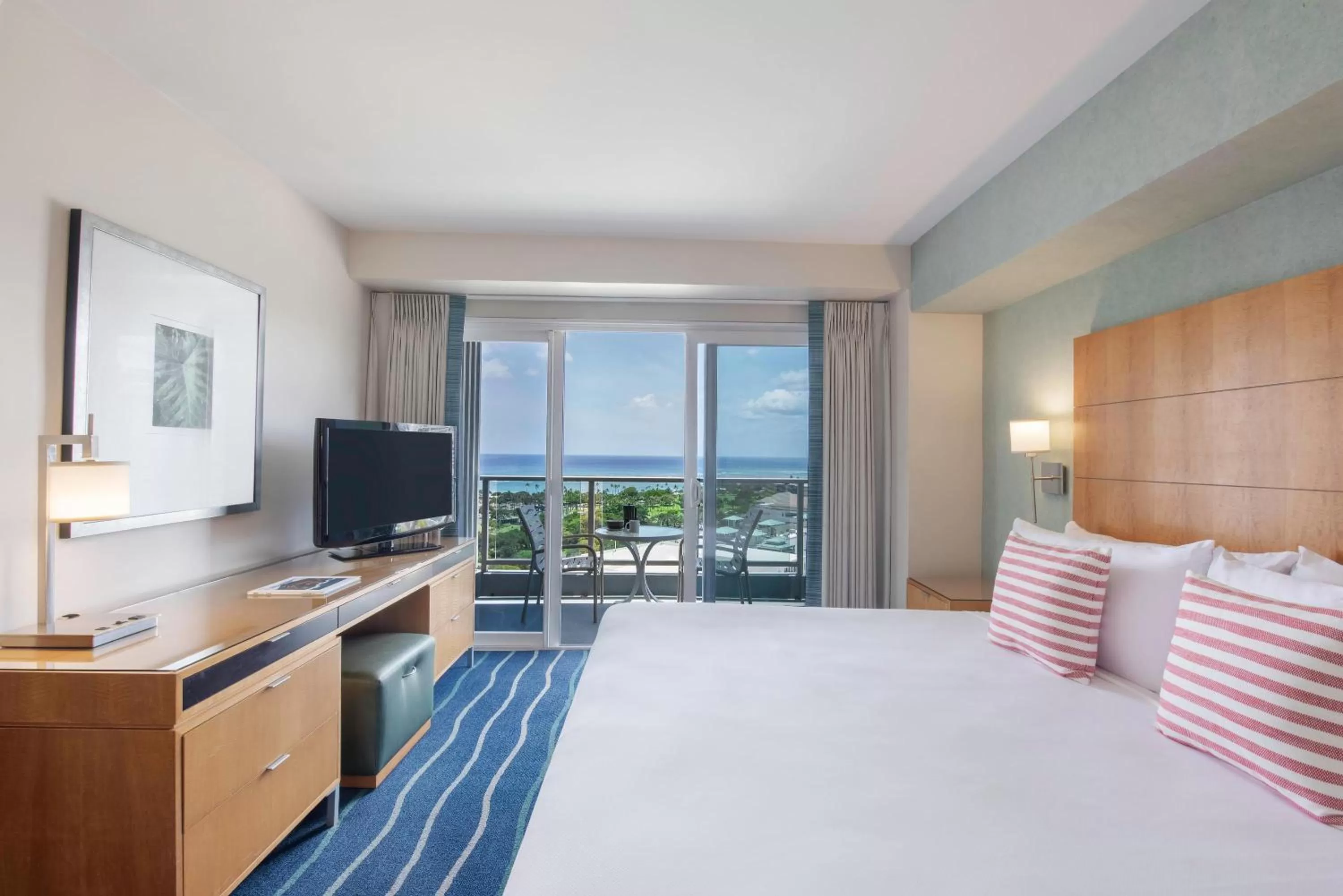 Bed in Ala Moana Honolulu by Mantra